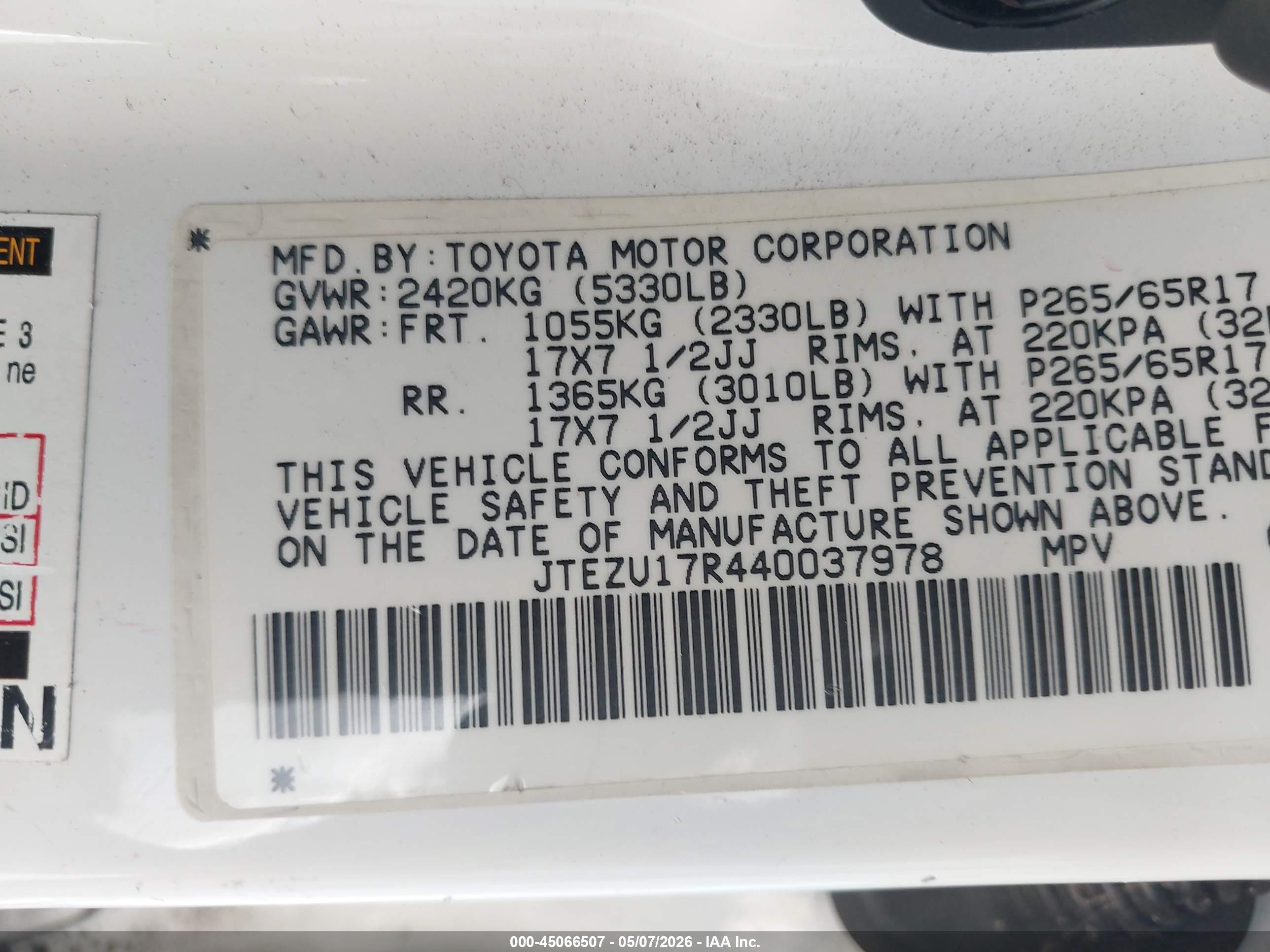 TOYOTA 4RUNNER image 9