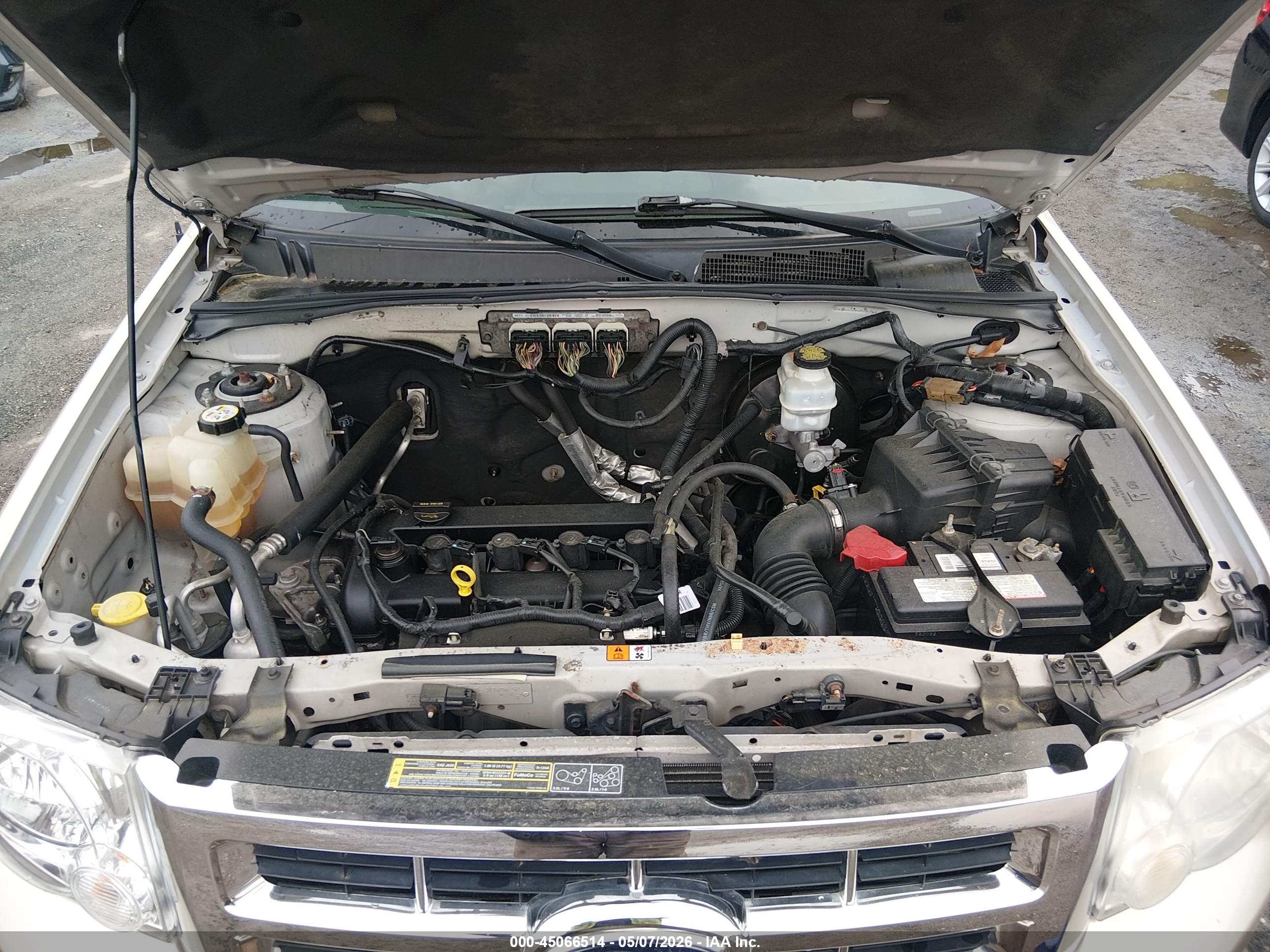 FORD ESCAPE image 10