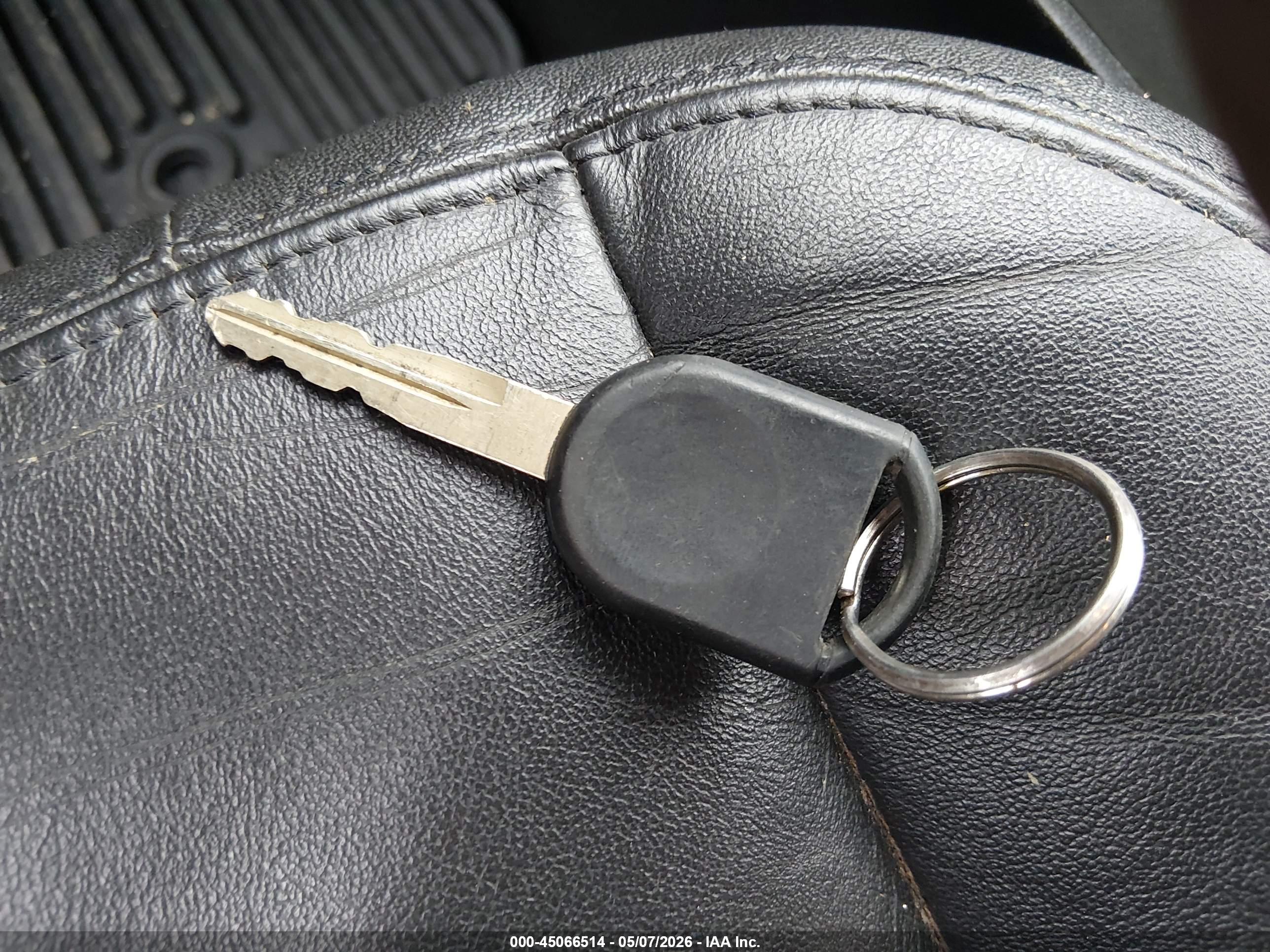 FORD ESCAPE image 11