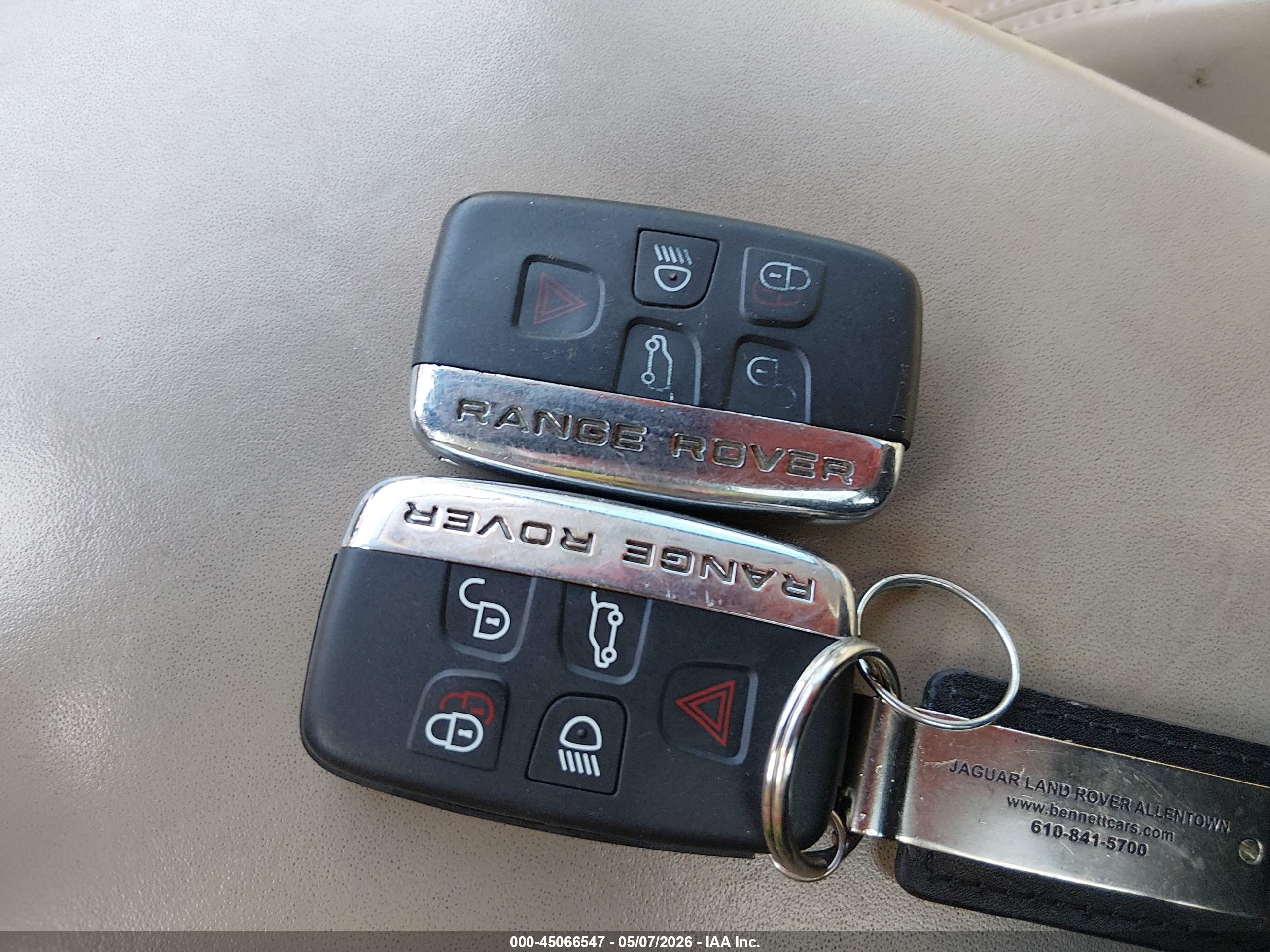 LAND ROVER image 11