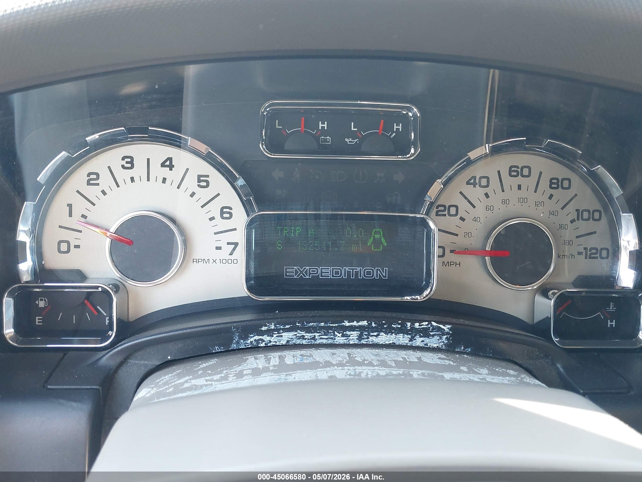 FORD EXPEDITION image 7