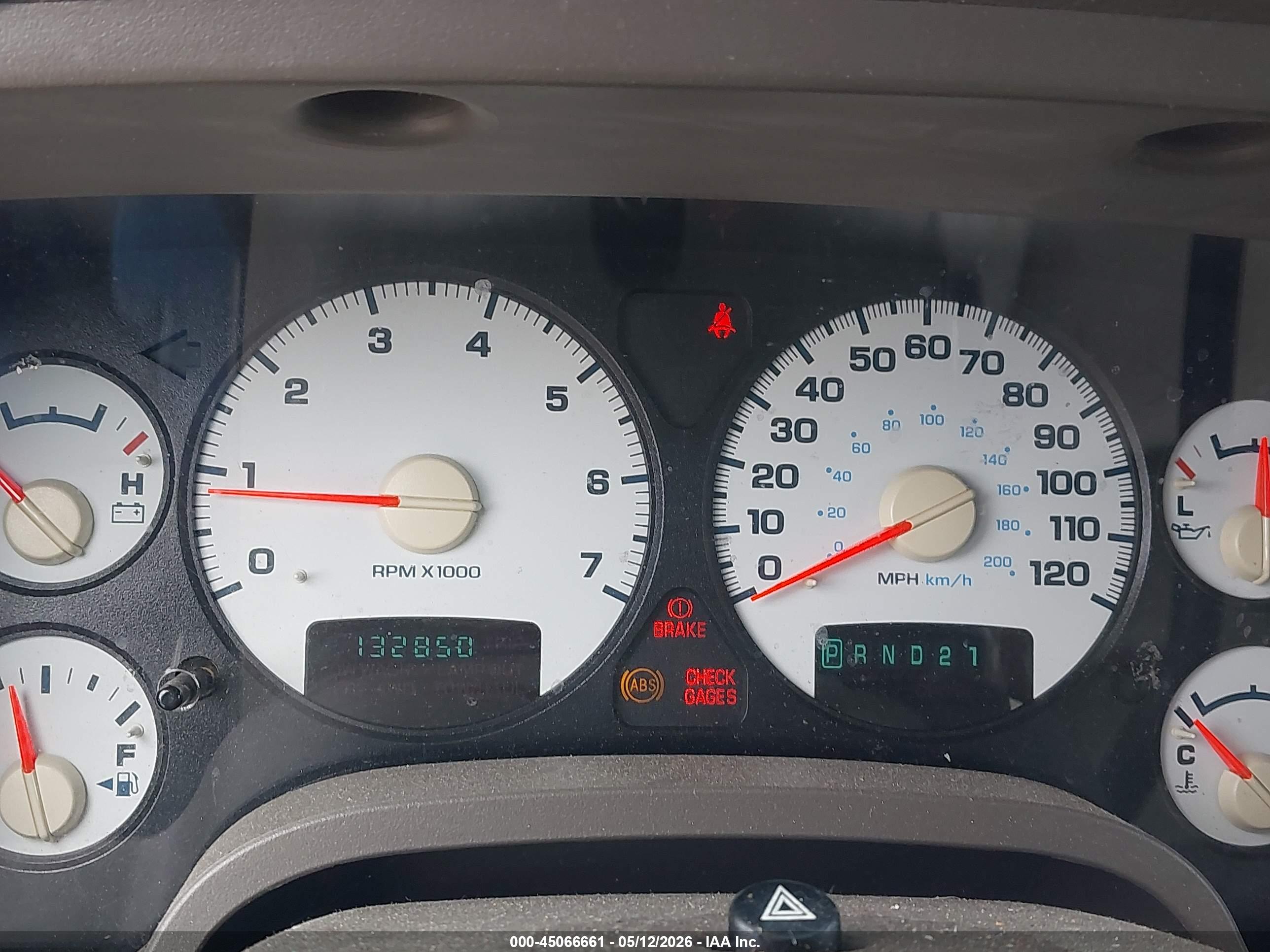 DODGE RAM image 7