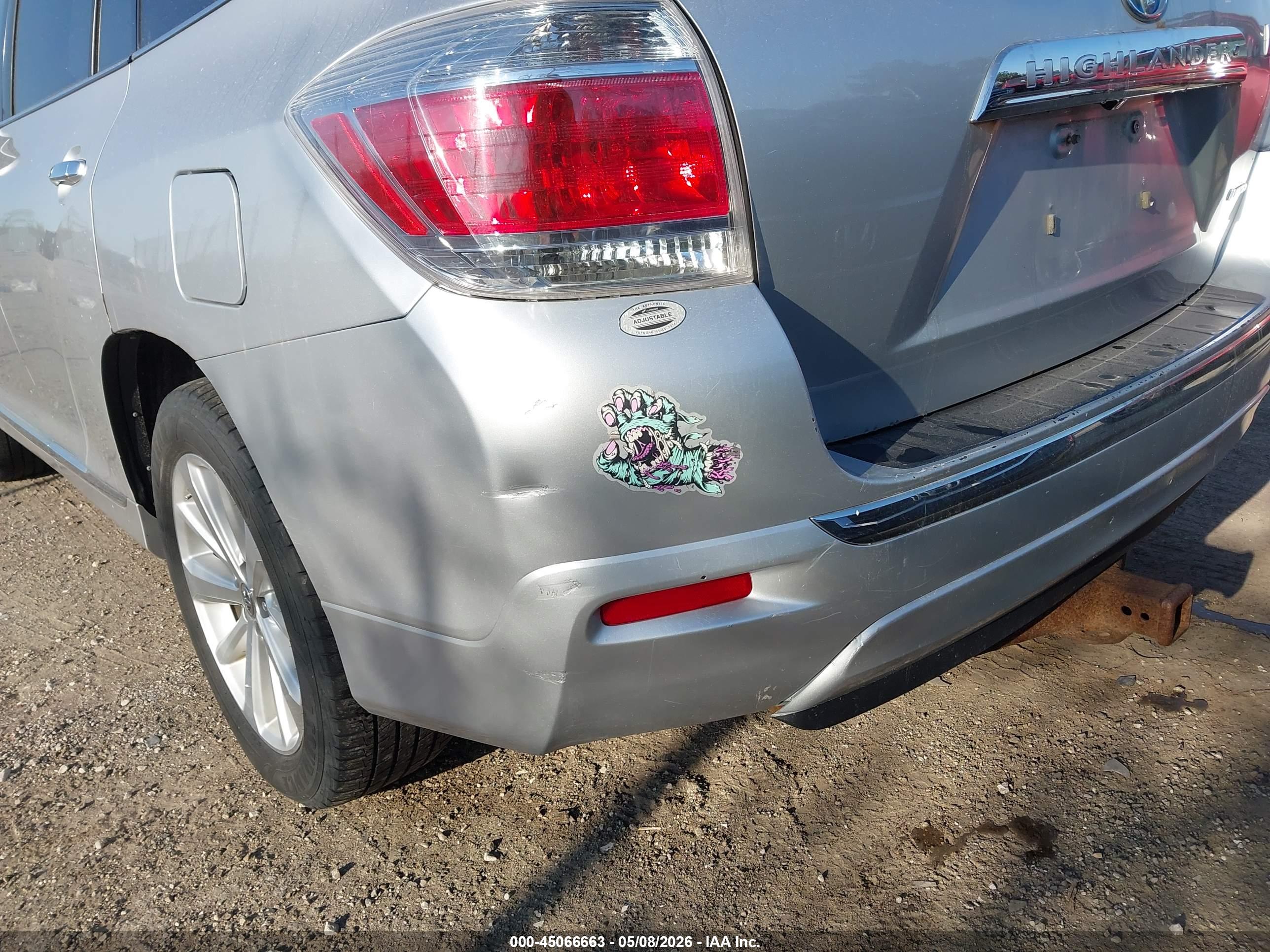 TOYOTA HIGHLANDER image 6