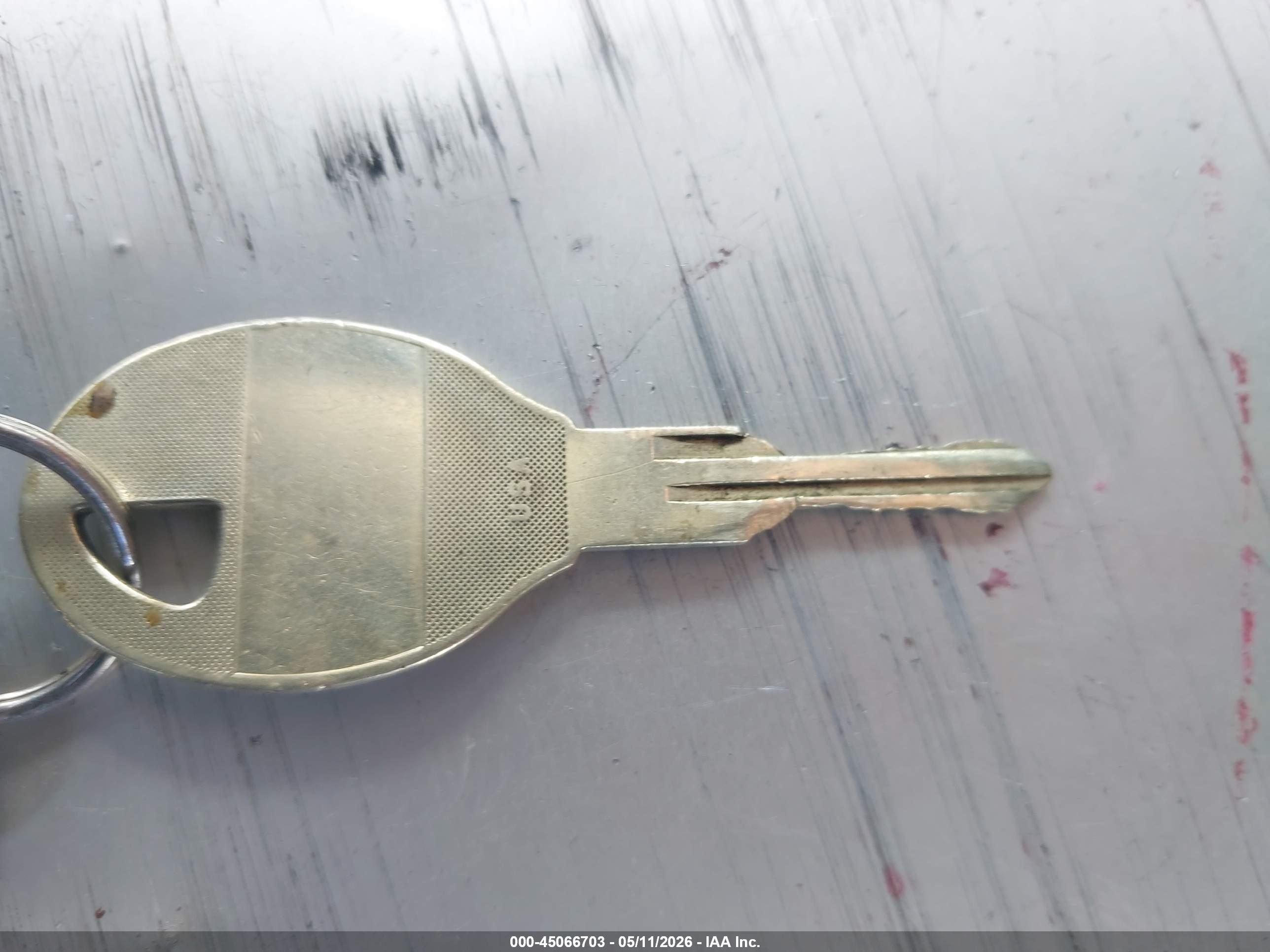 NISSAN D21 image 11