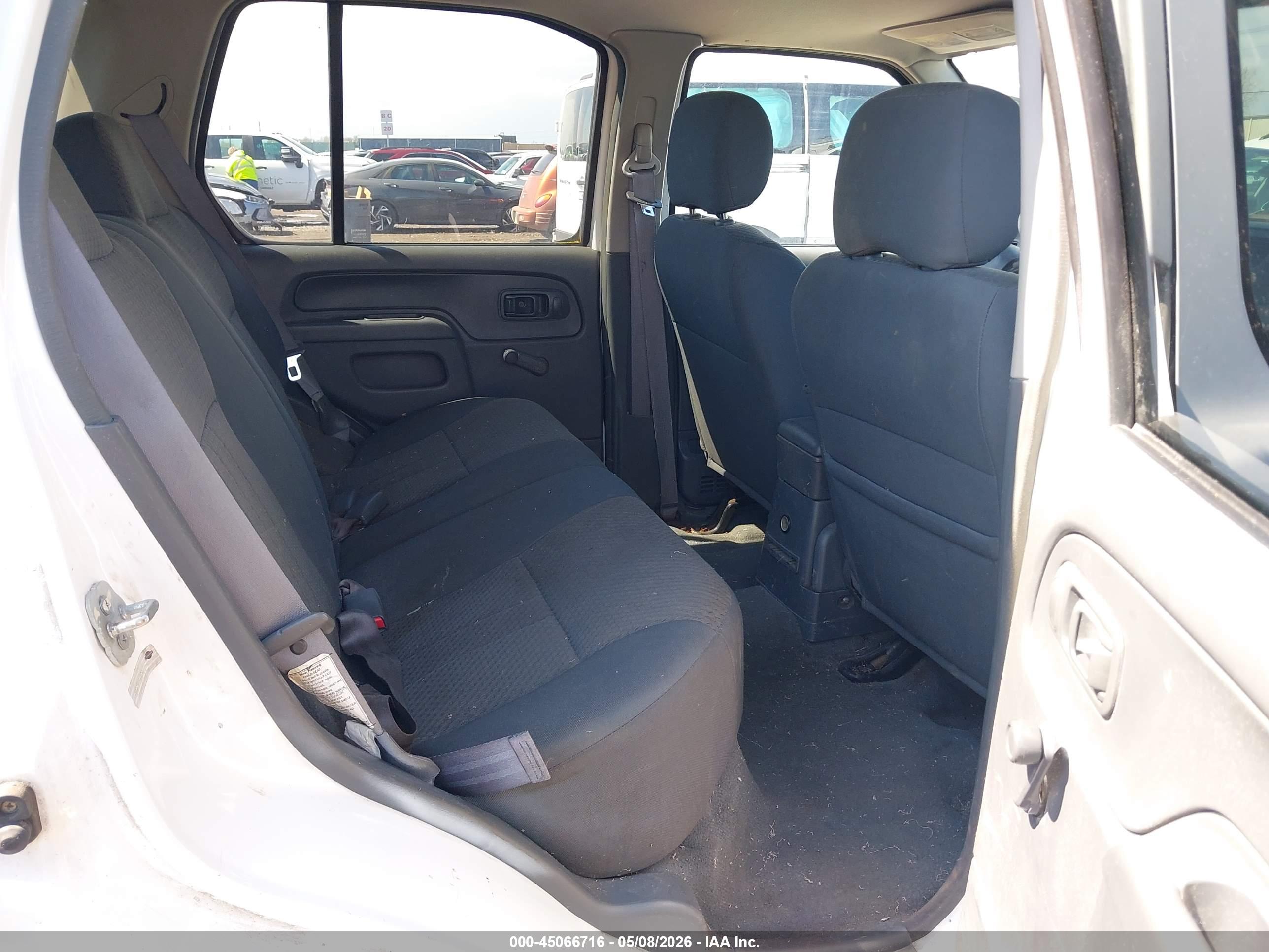NISSAN XTERRA image 8