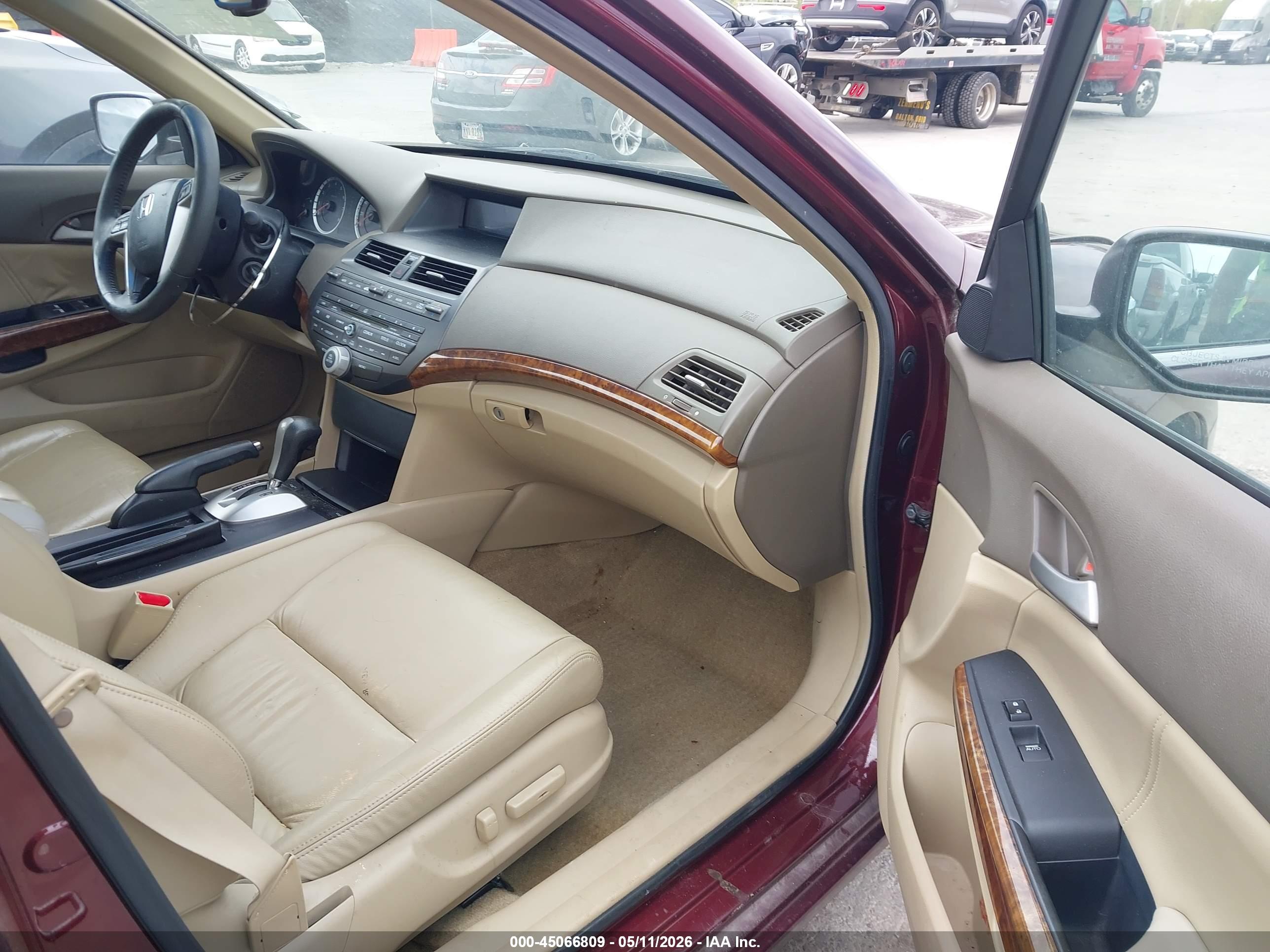 HONDA ACCORD image 5