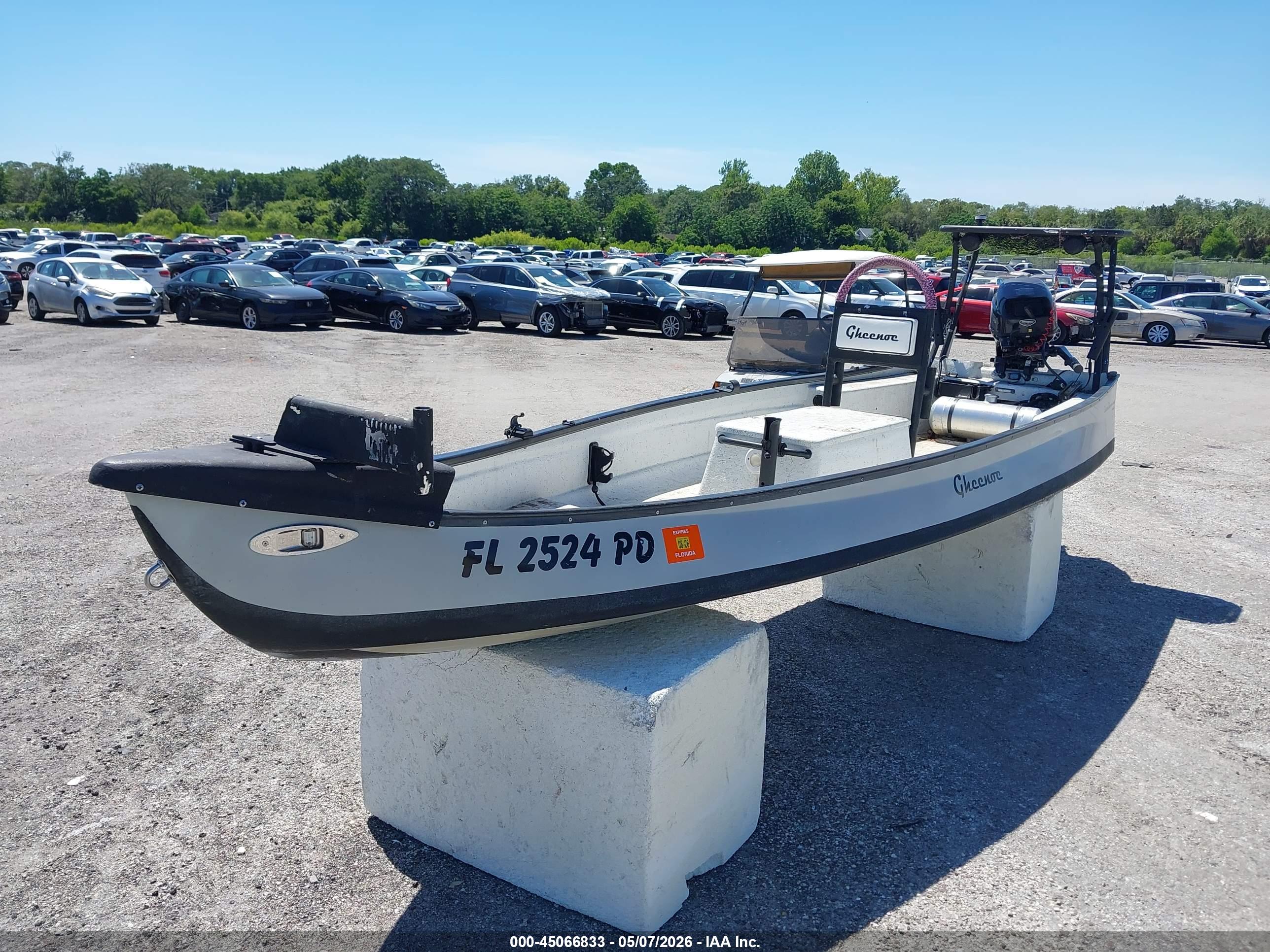 GHEENOE 16' image 2
