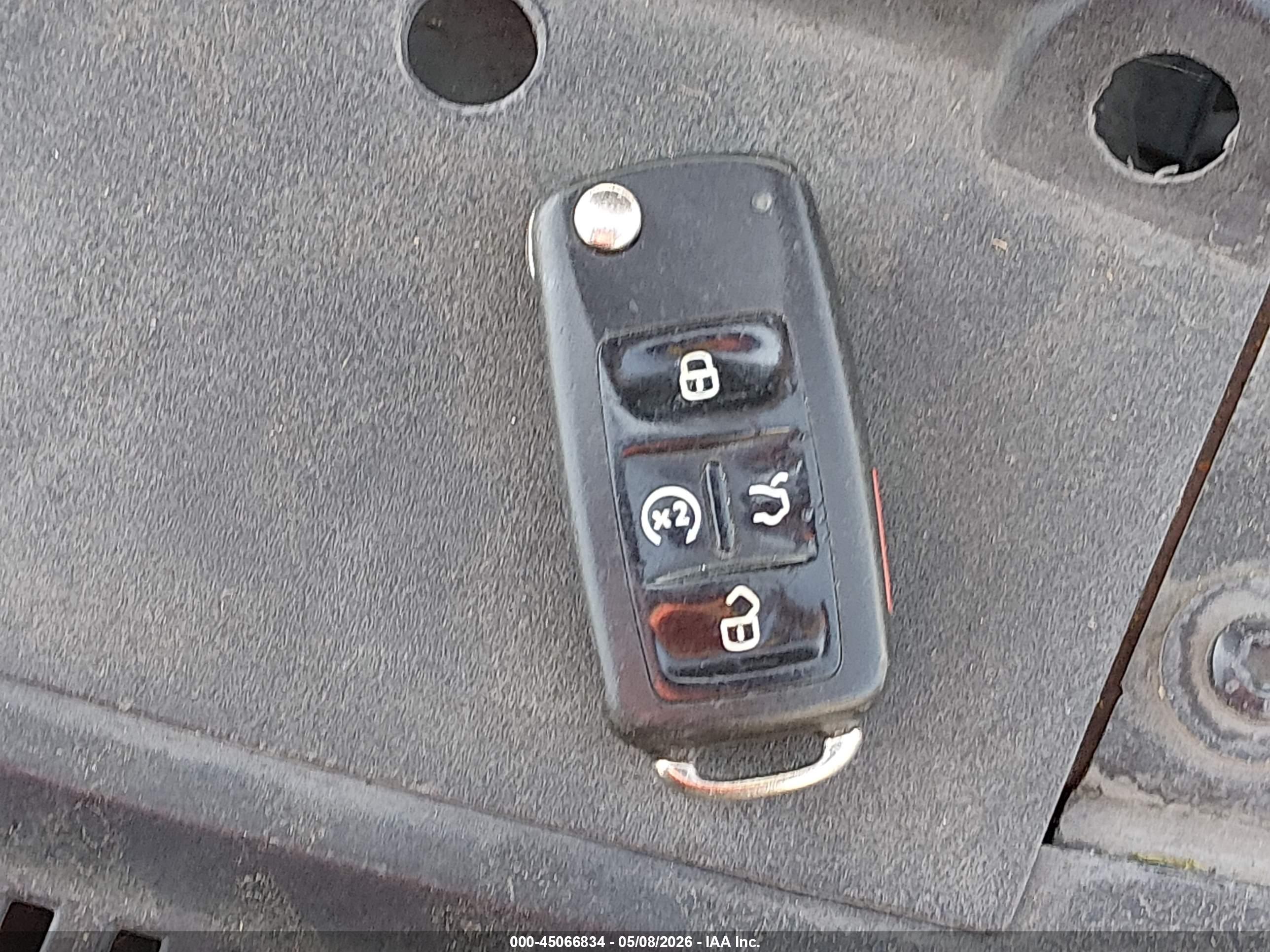 VOLKSWAGEN PASSAT image 11