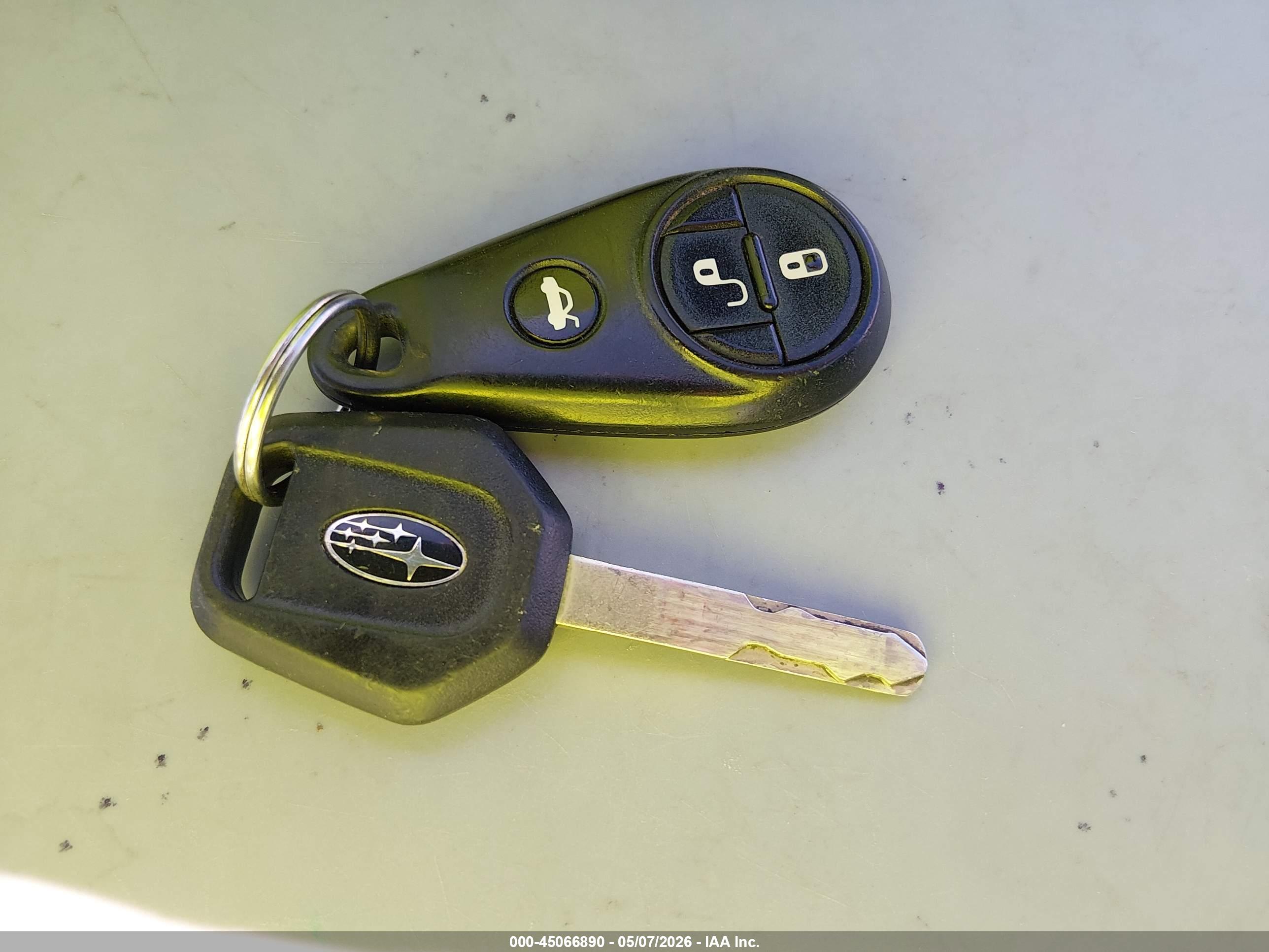 SUBARU FORESTER image 11