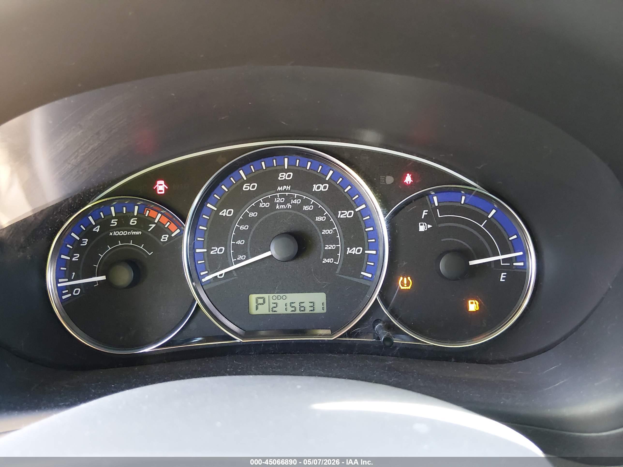 SUBARU FORESTER image 7