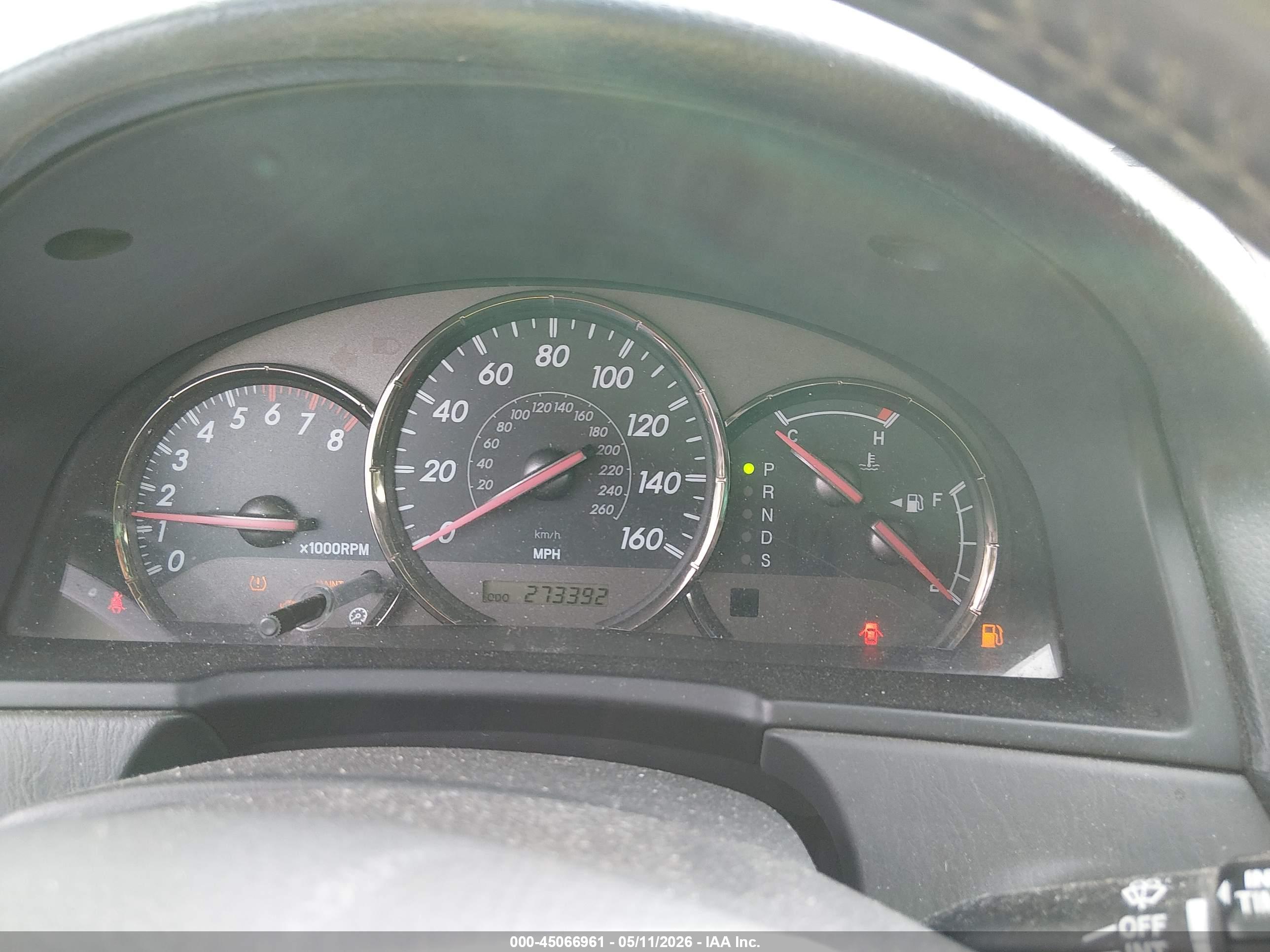 TOYOTA CAMRY image 7