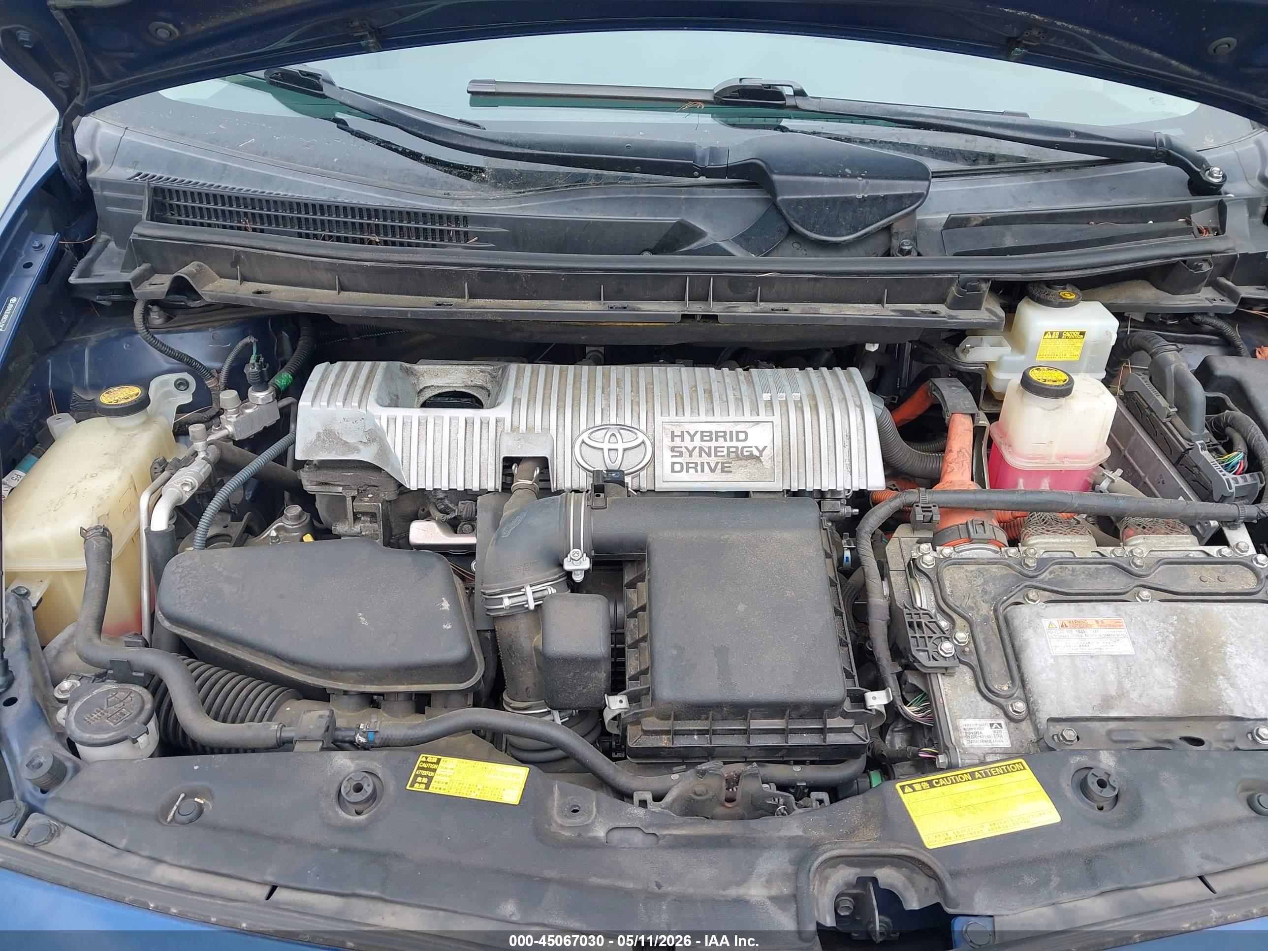 TOYOTA PRIUS image 10