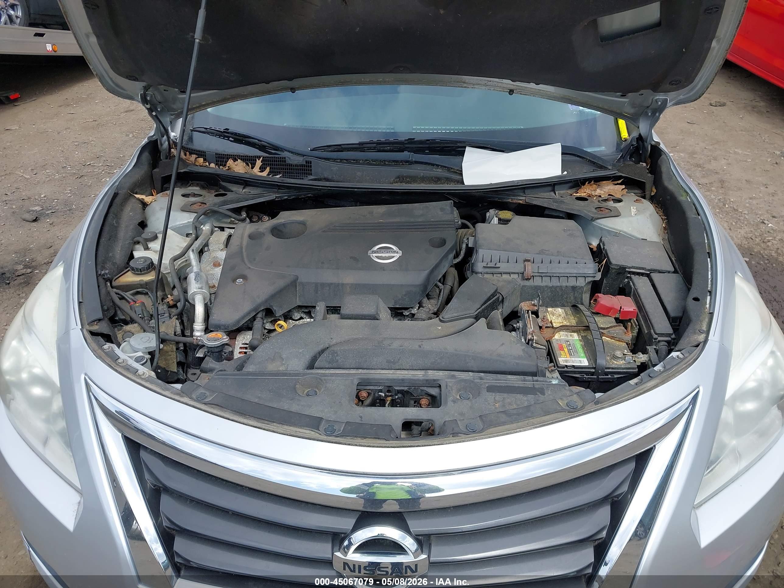 NISSAN ALTIMA image 10