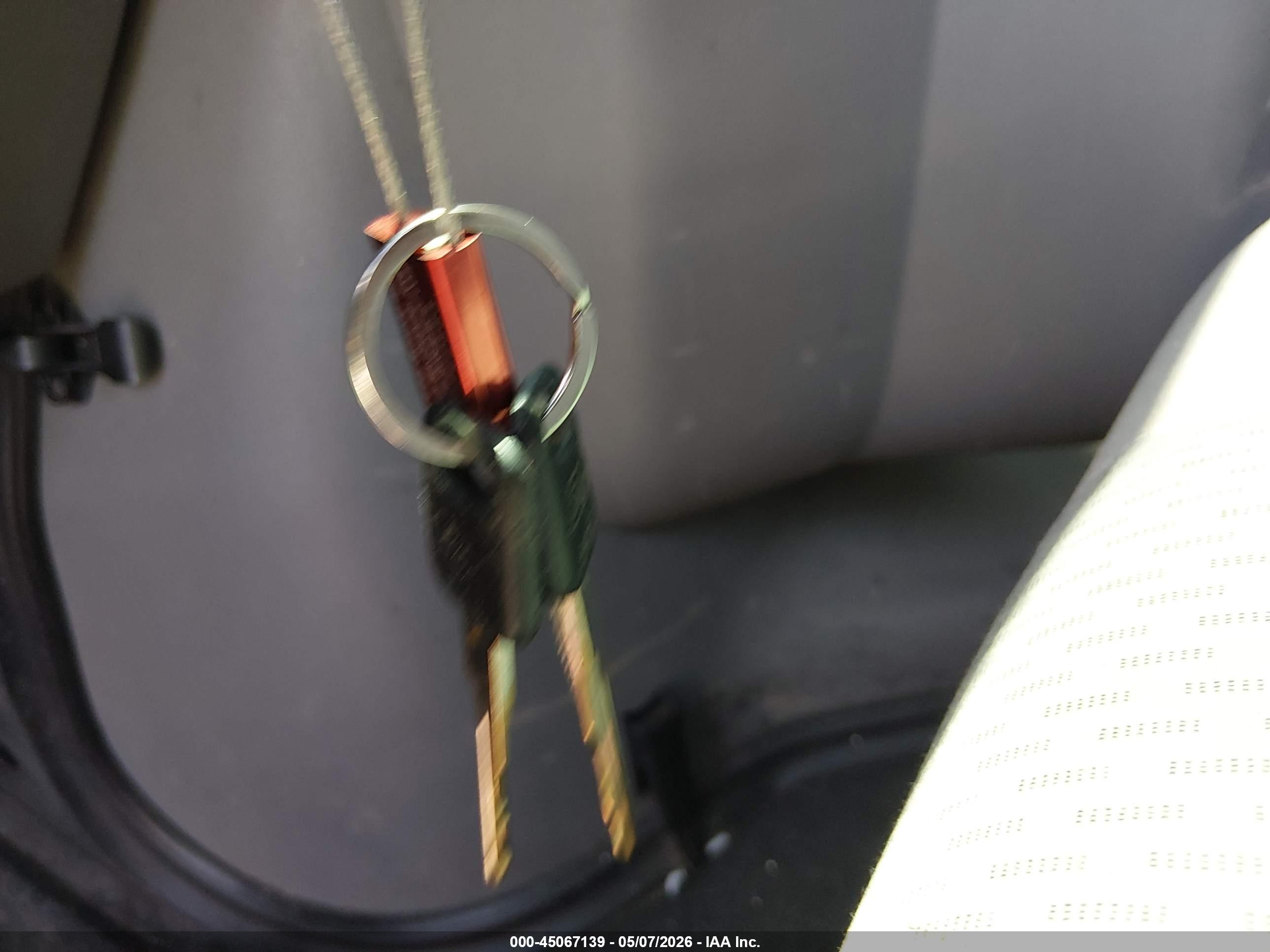FORD E-150 image 11