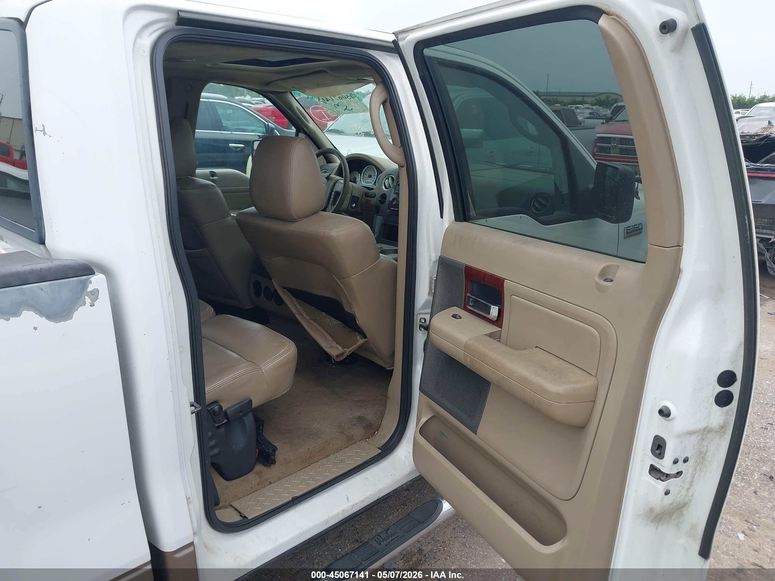 FORD F-150 image 8