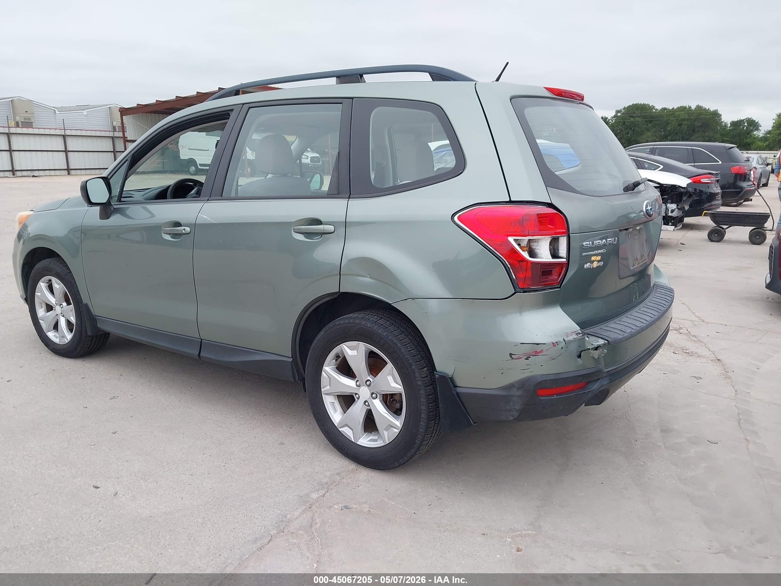 SUBARU FORESTER image 3