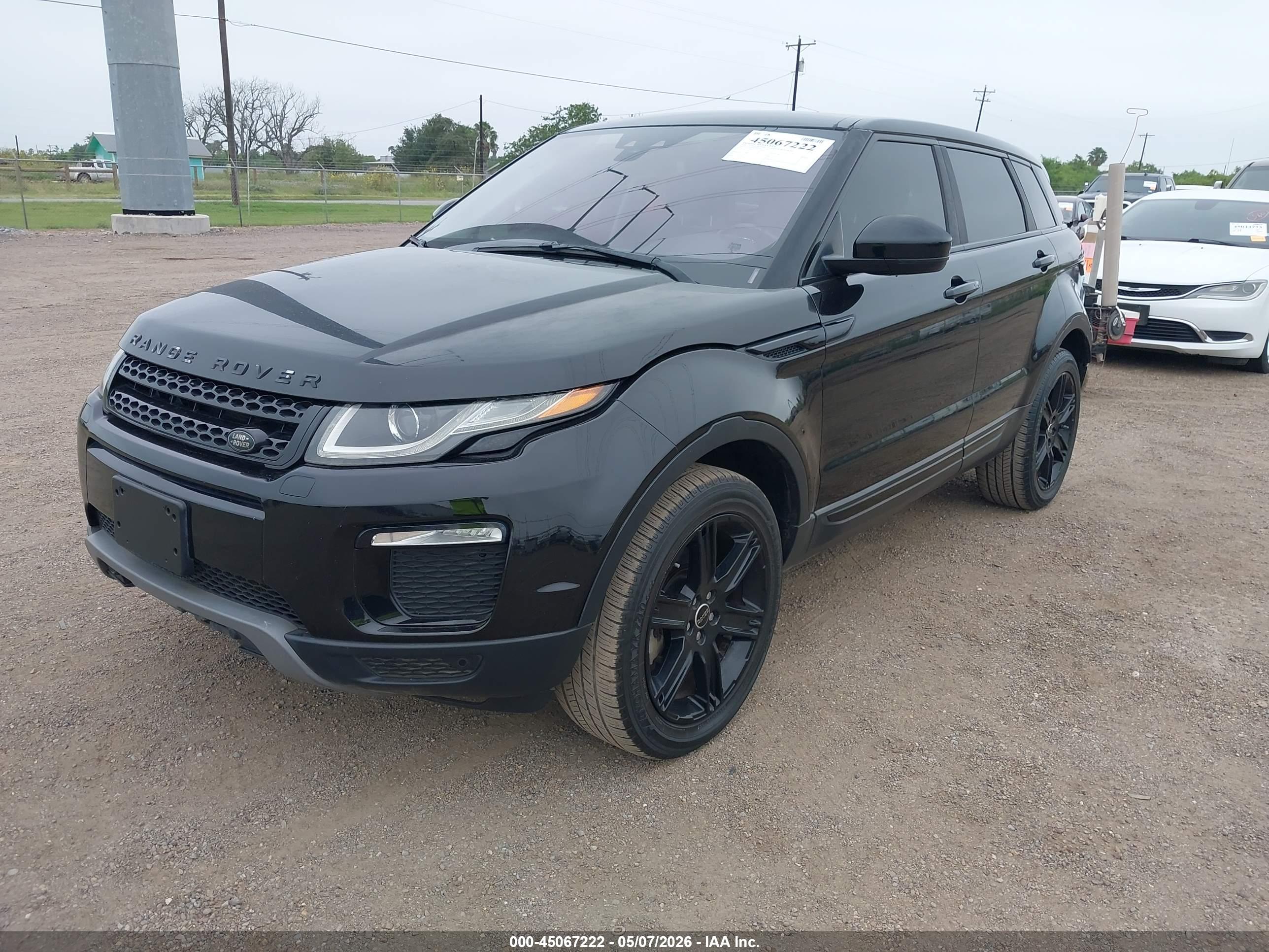 LAND ROVER image 2
