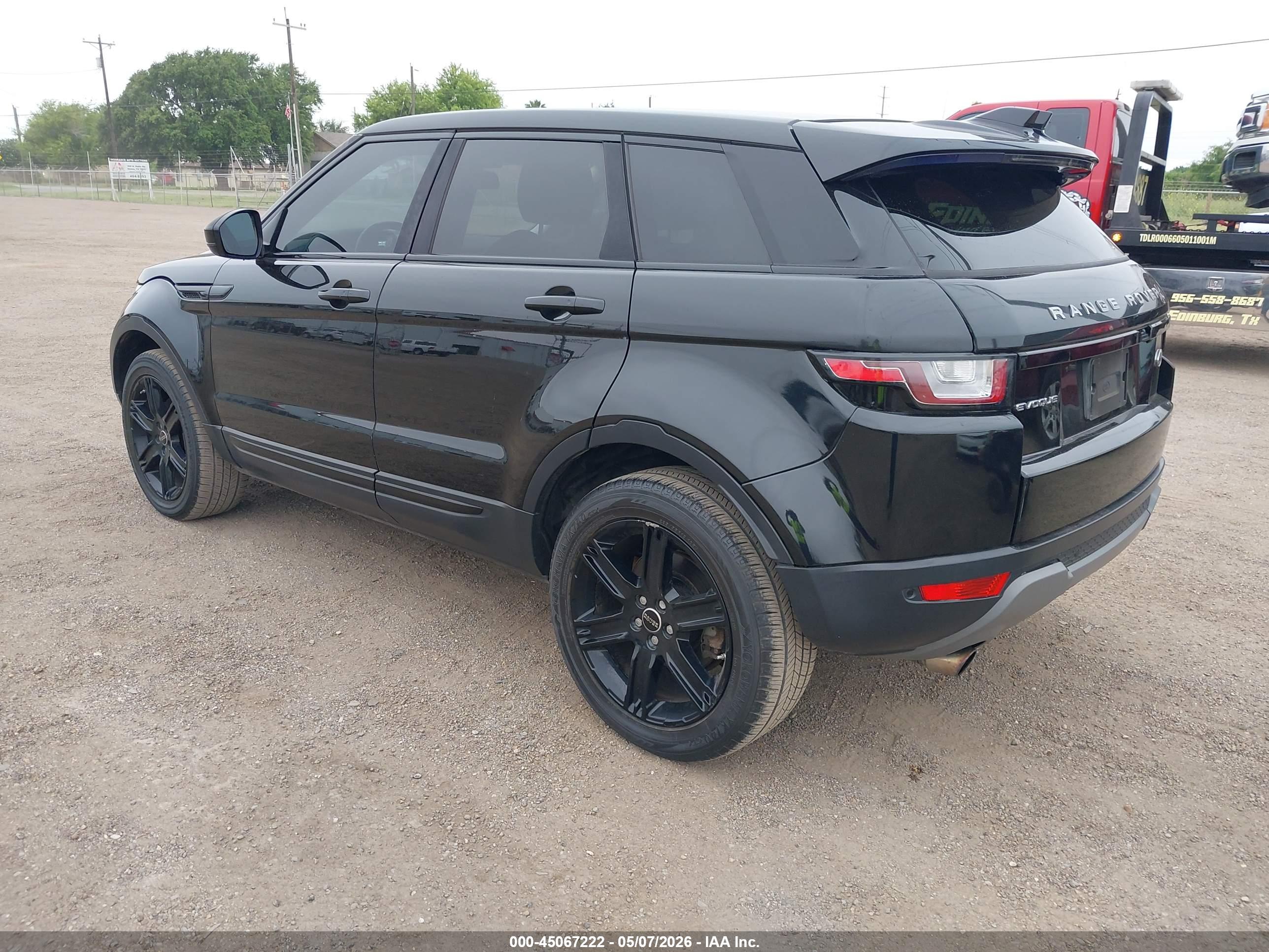 LAND ROVER image 3