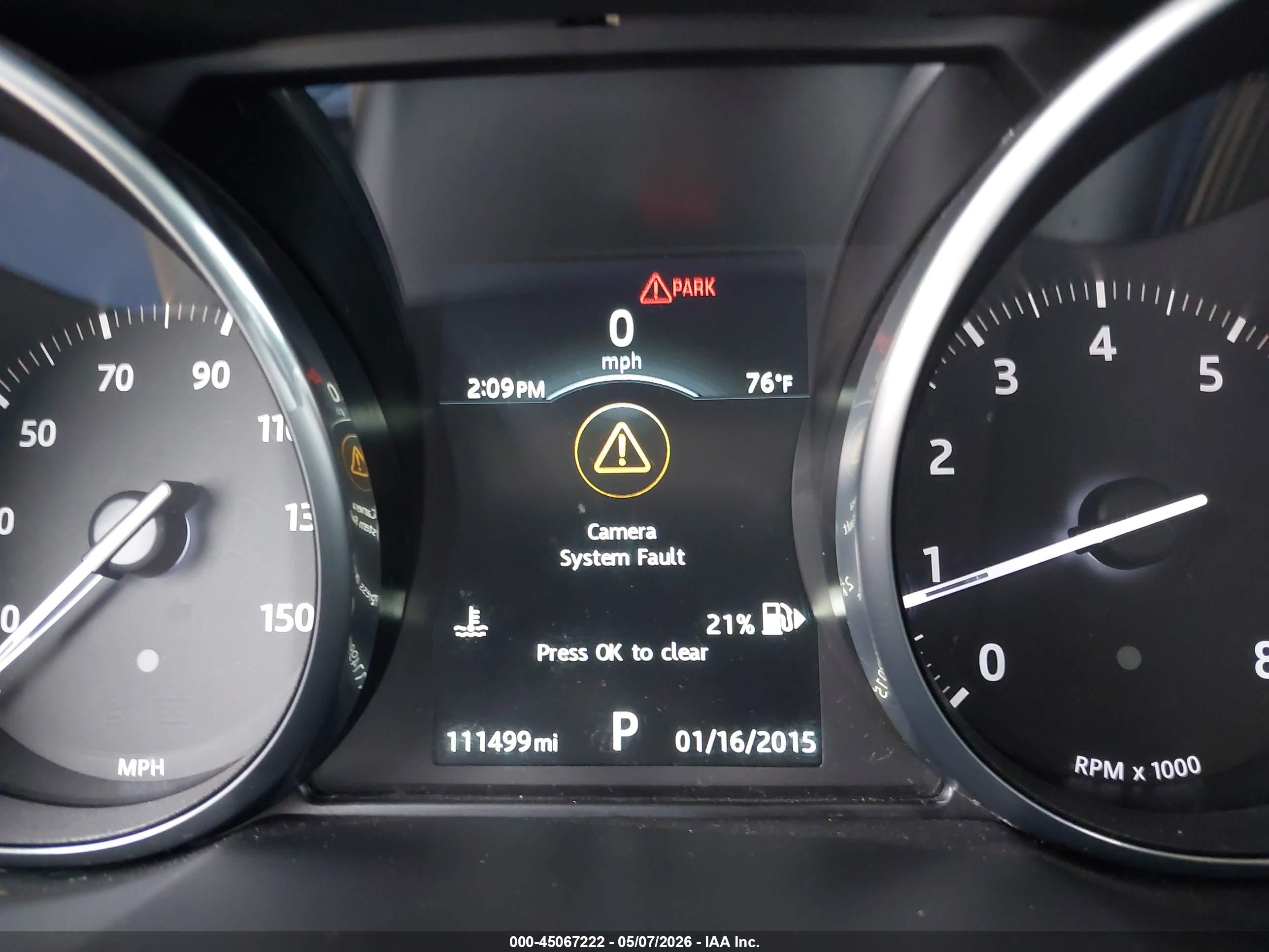 LAND ROVER image 7