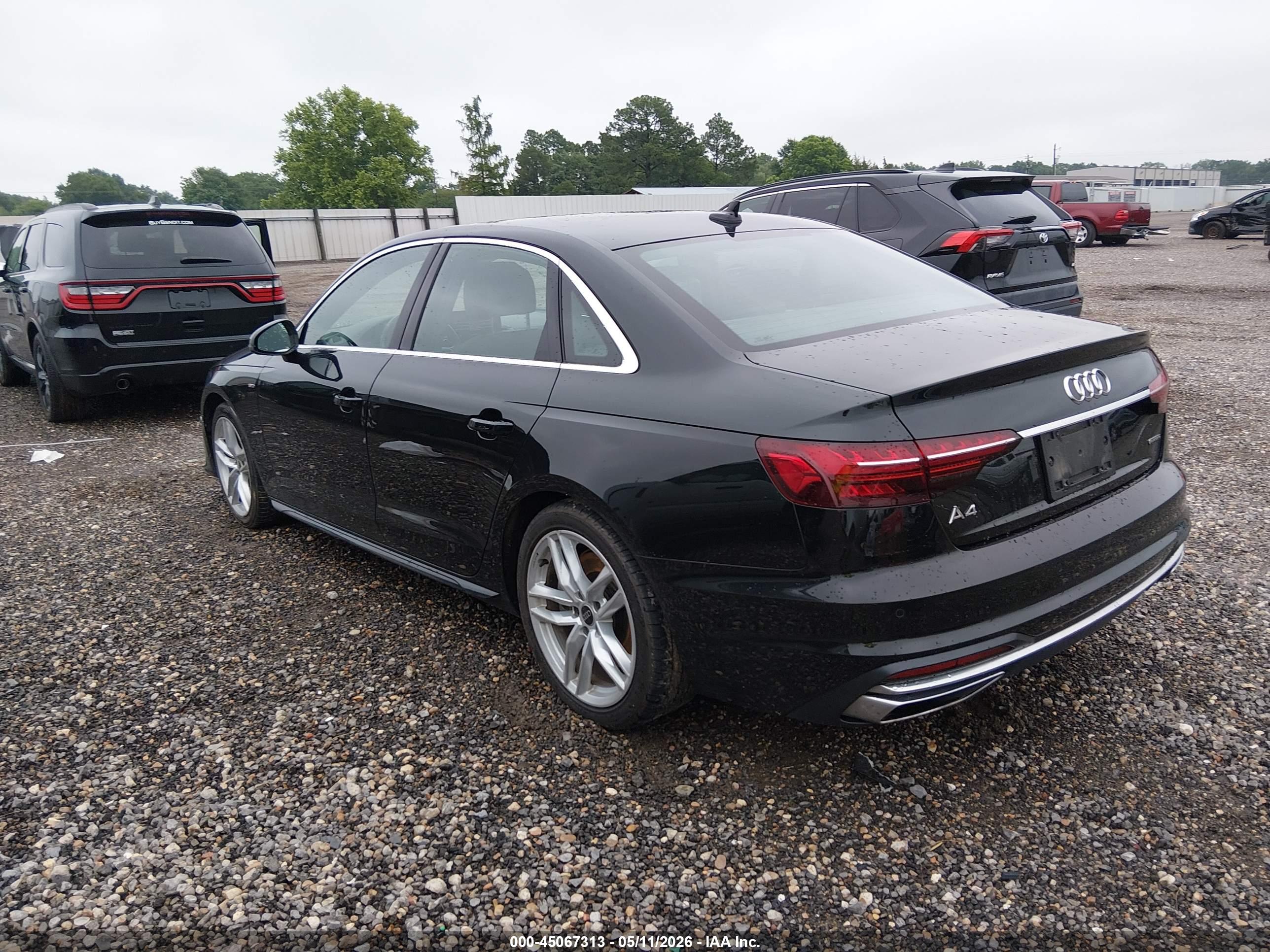AUDI A4 image 3