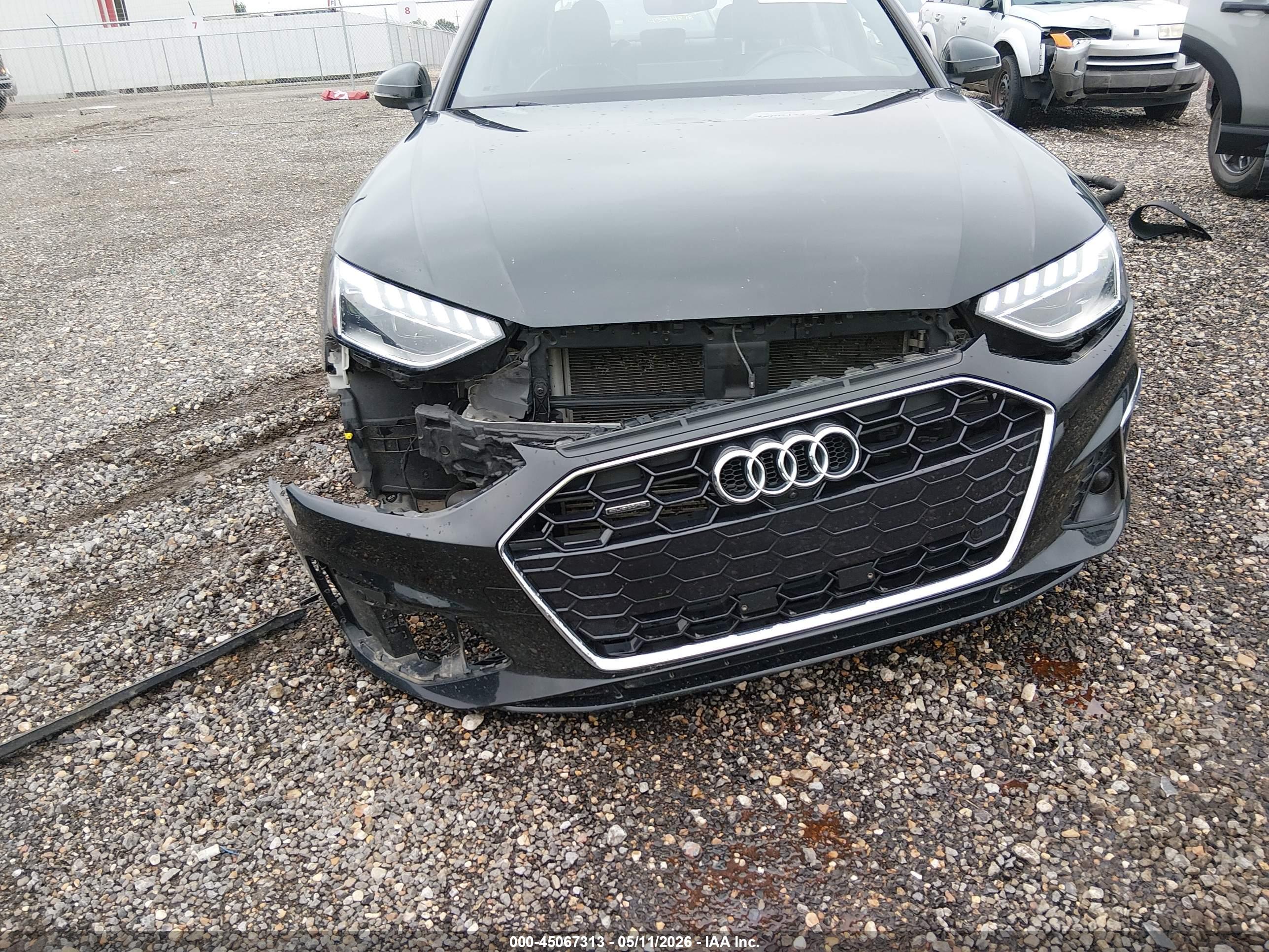 AUDI A4 image 6