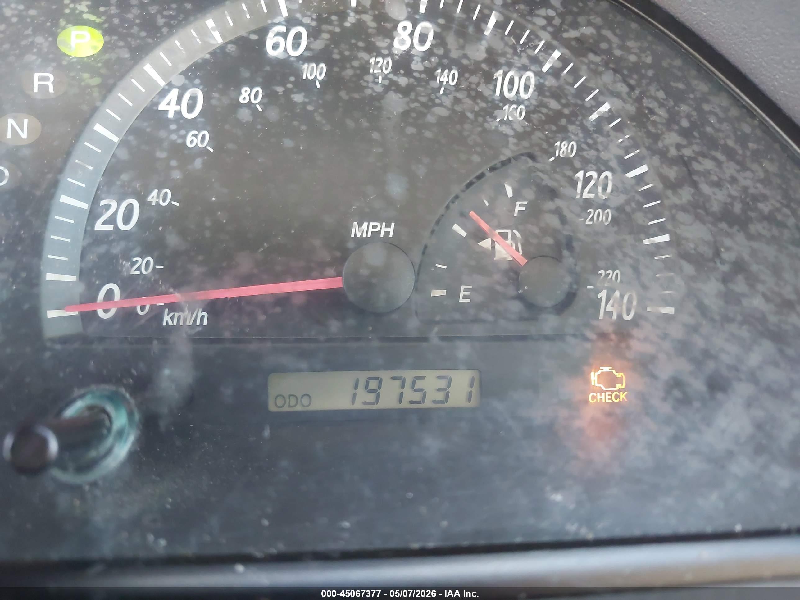 TOYOTA CAMRY image 7