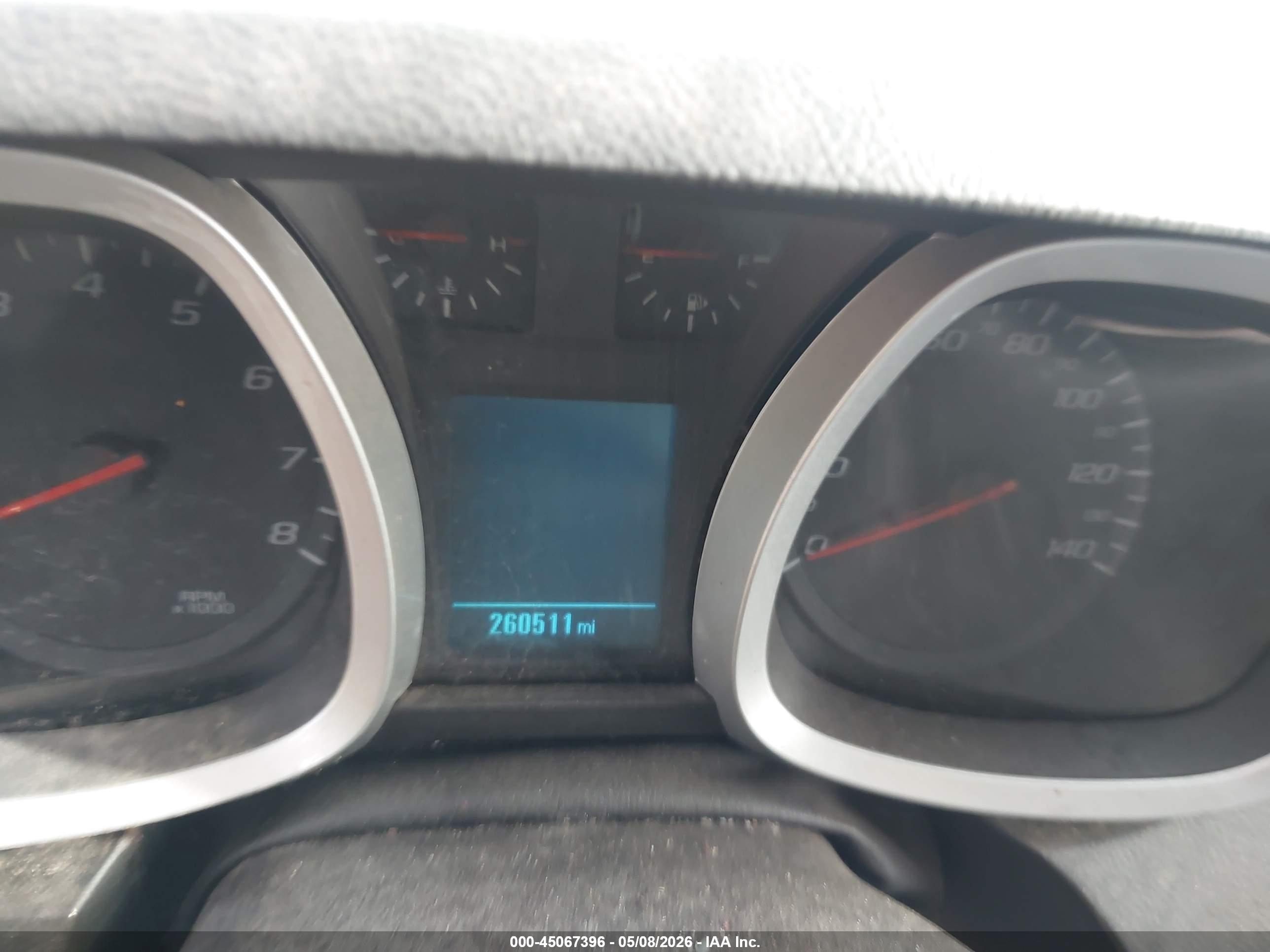 CHEVROLET EQUINOX image 7