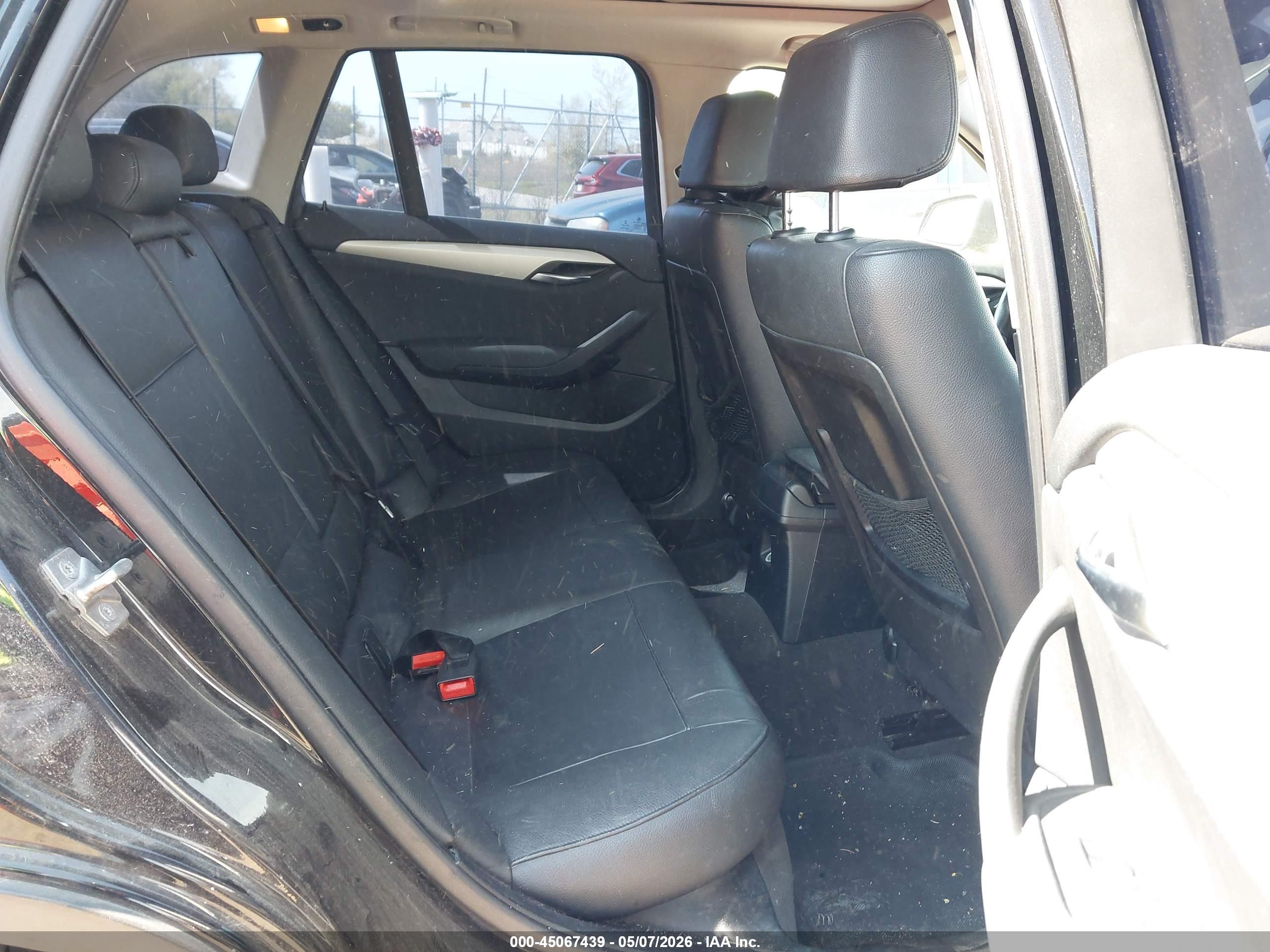 BMW X1 image 8