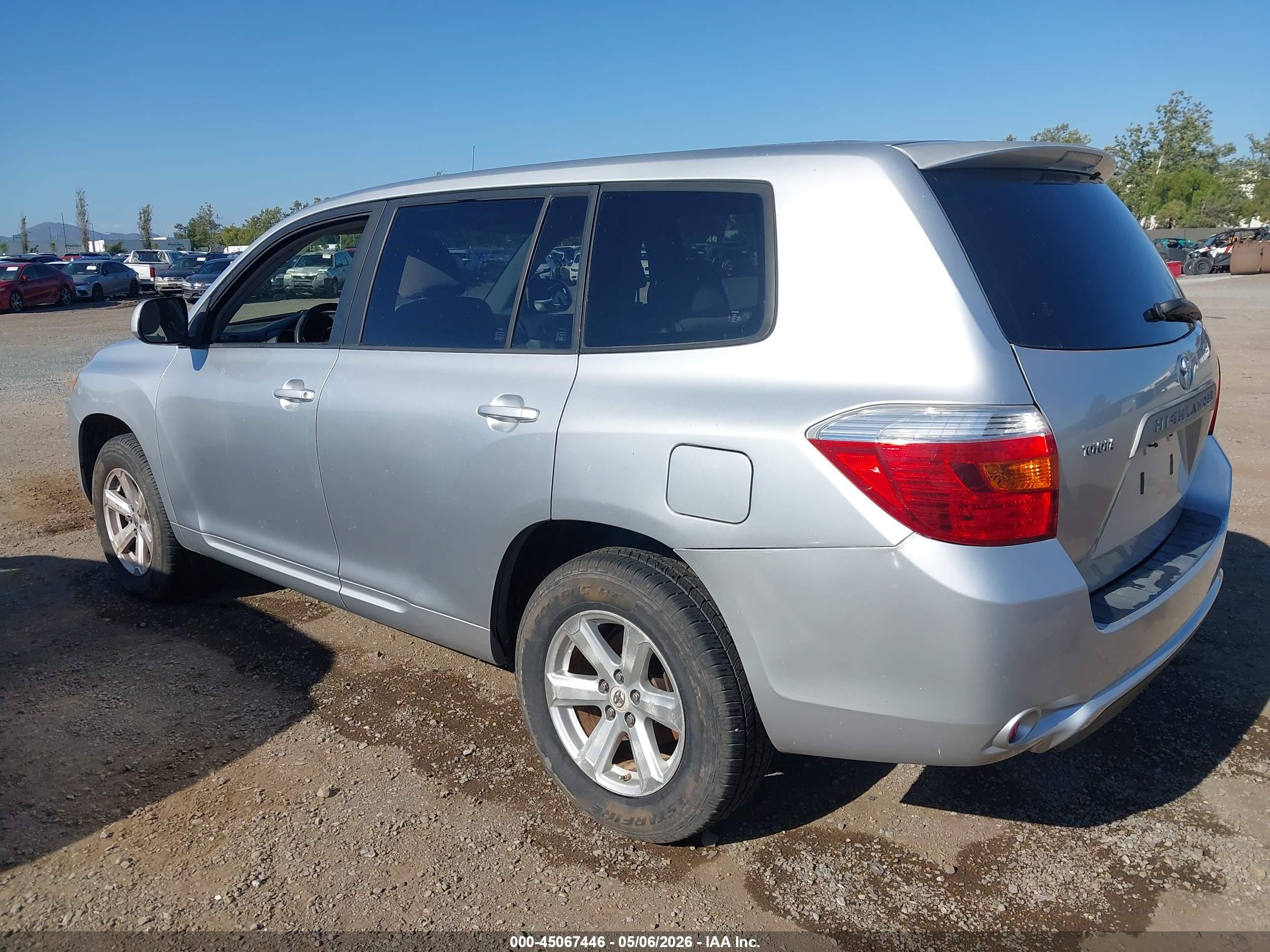 TOYOTA HIGHLANDER image 3