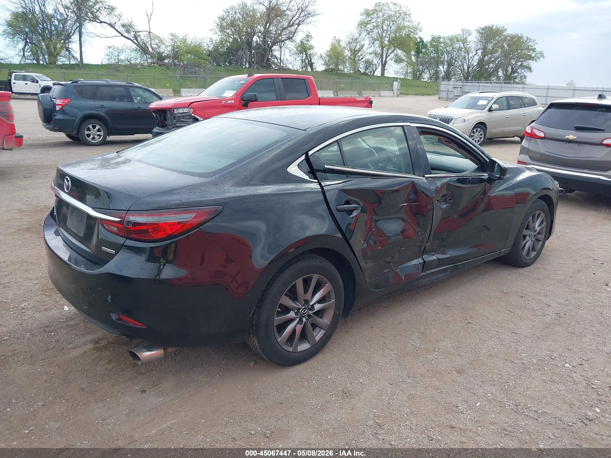 MAZDA MAZDA6 image 4