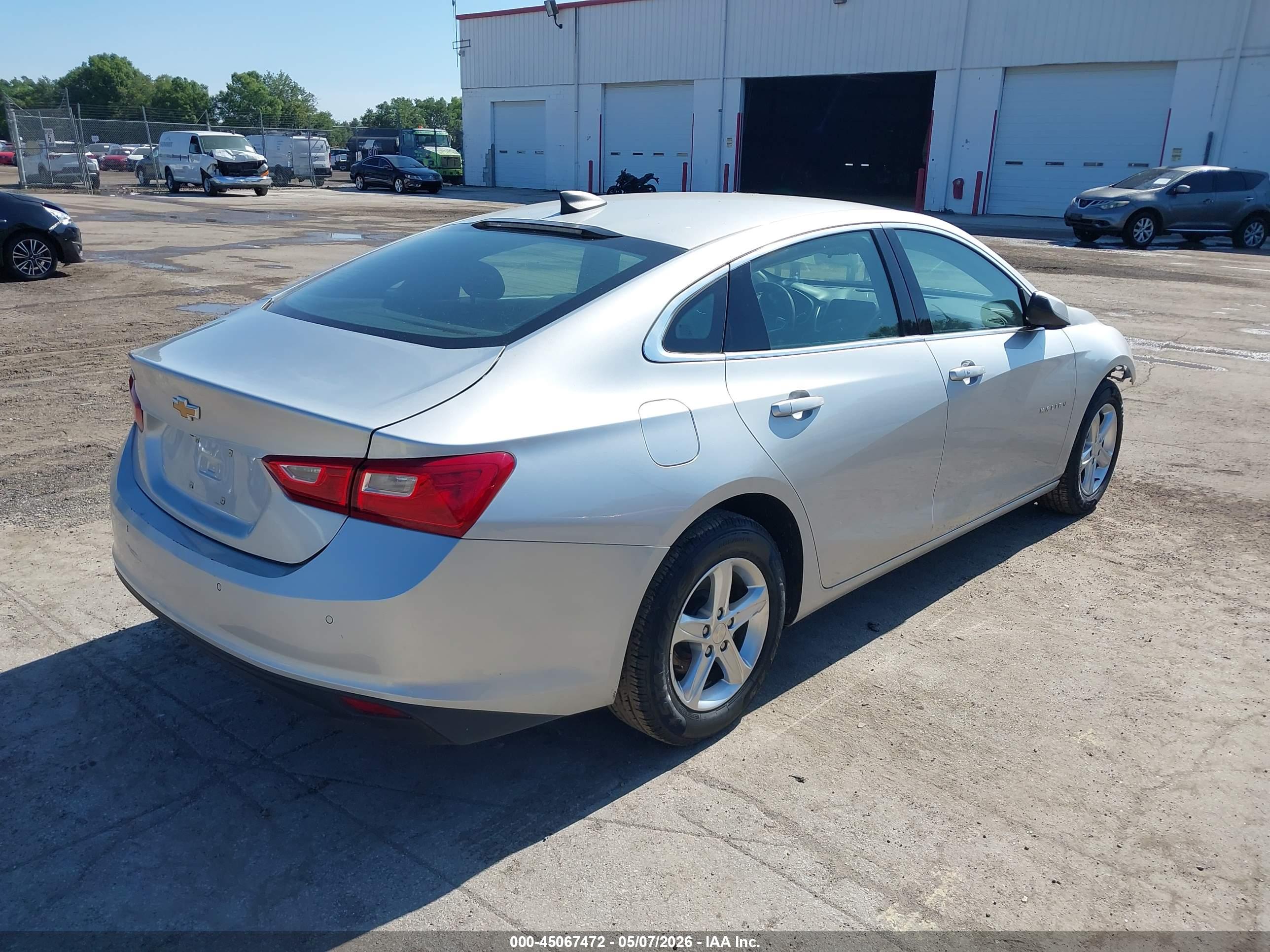 CHEVROLET MALIBU image 4