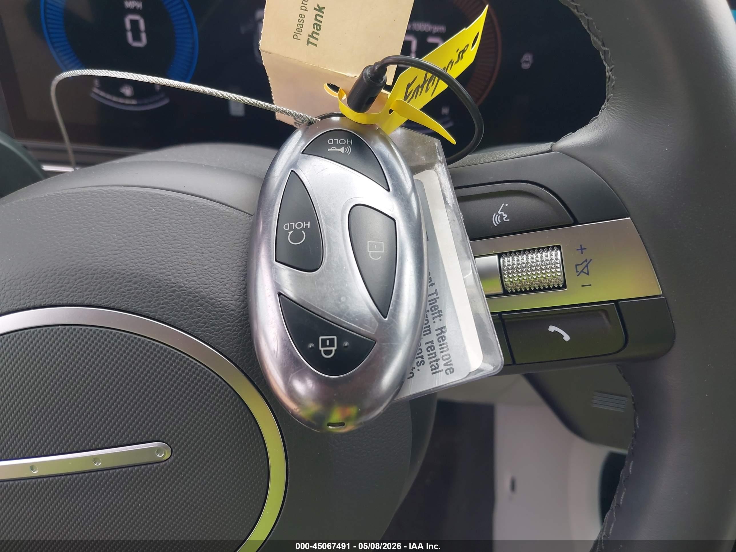 HYUNDAI KONA image 11
