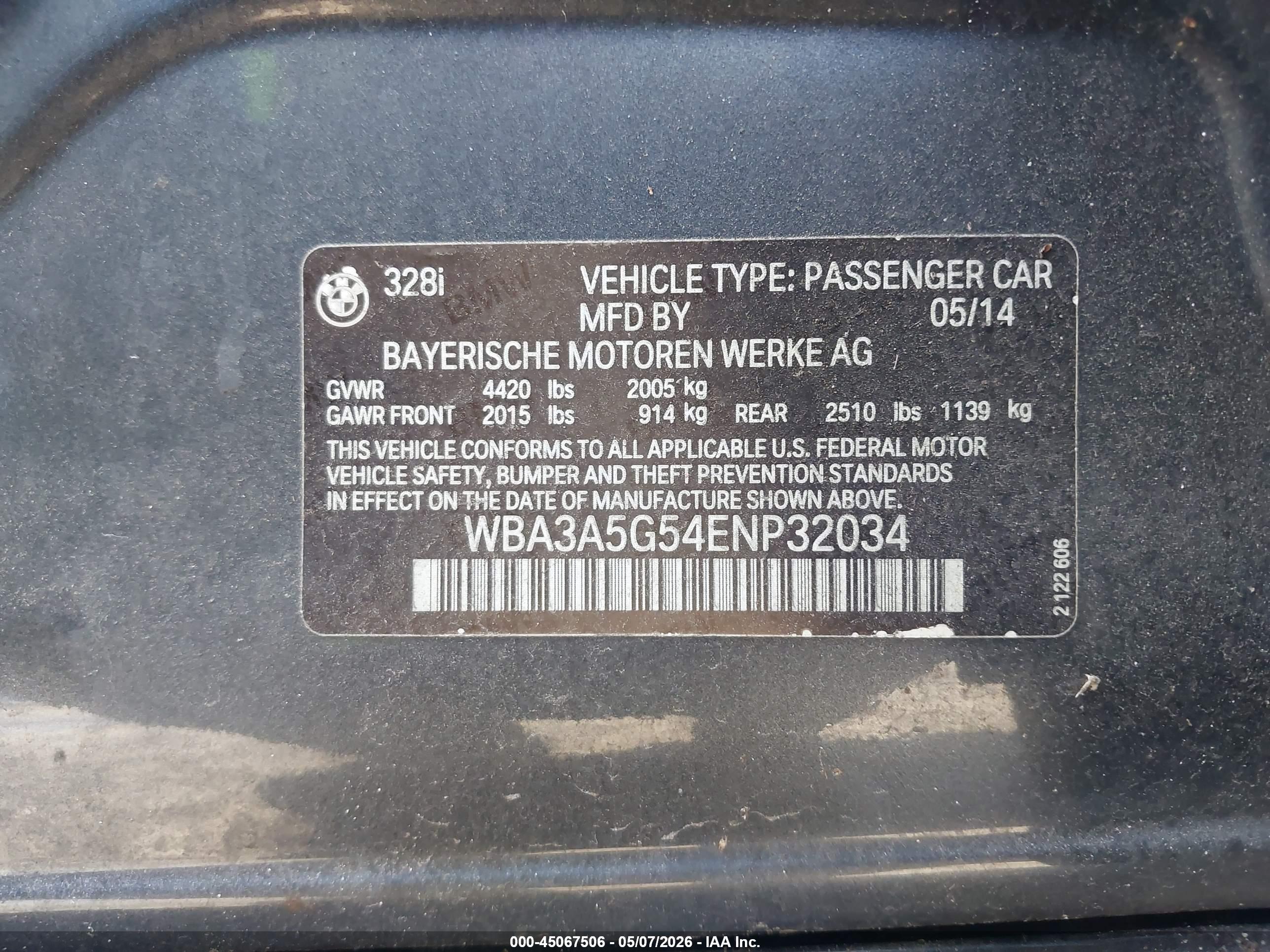 BMW 328I image 9