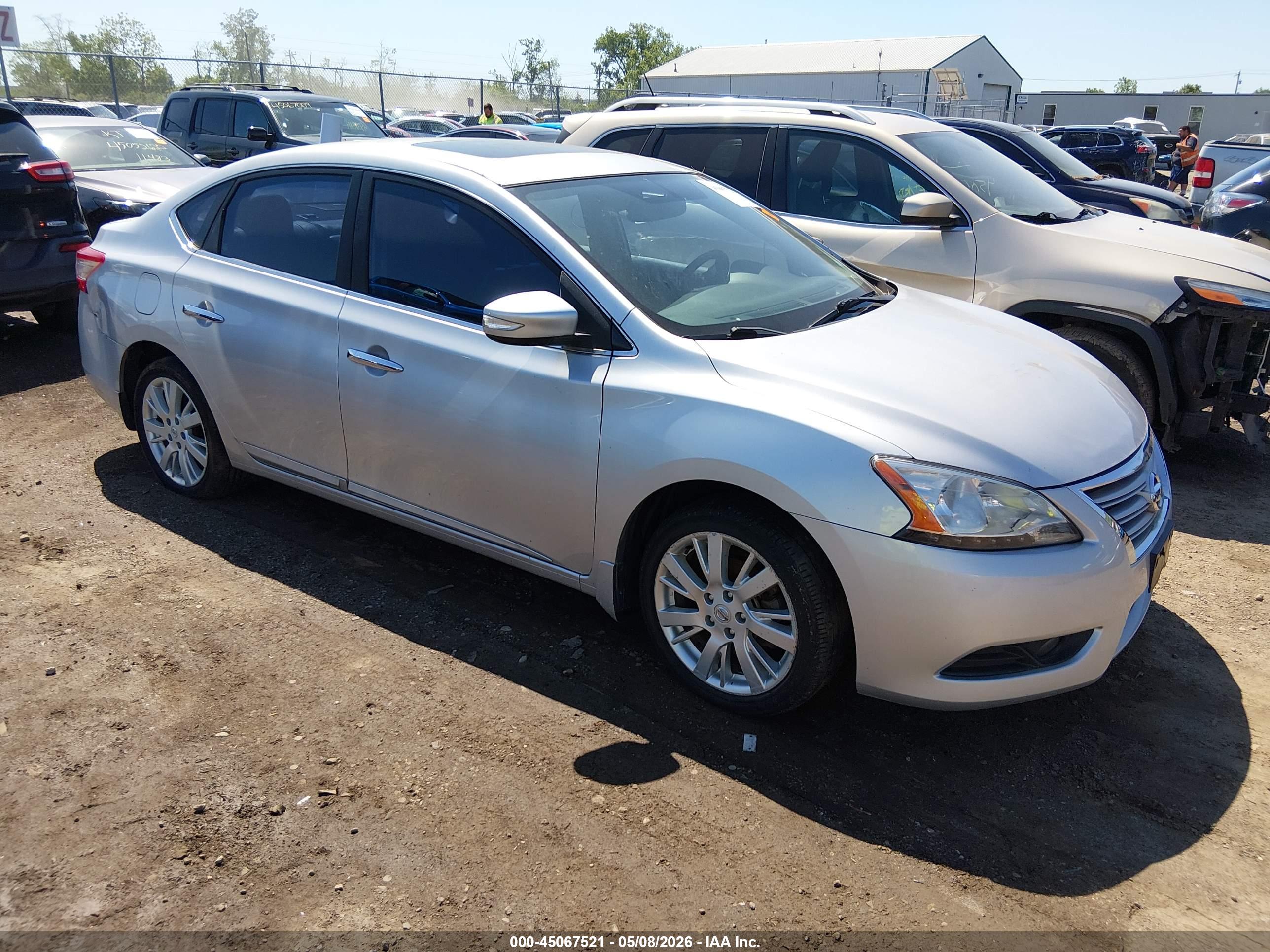 NISSAN SENTRA image 3