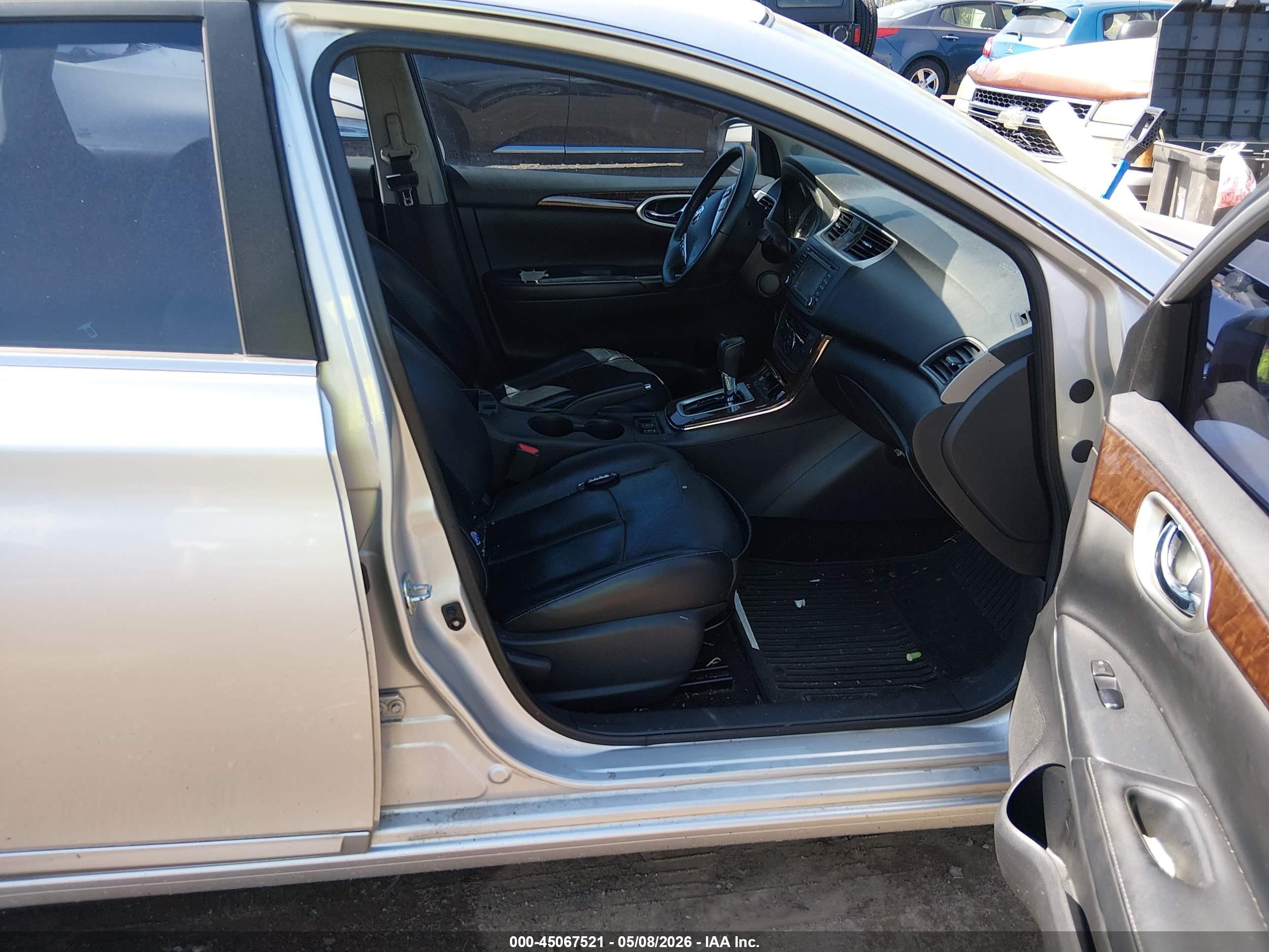 NISSAN SENTRA image 5