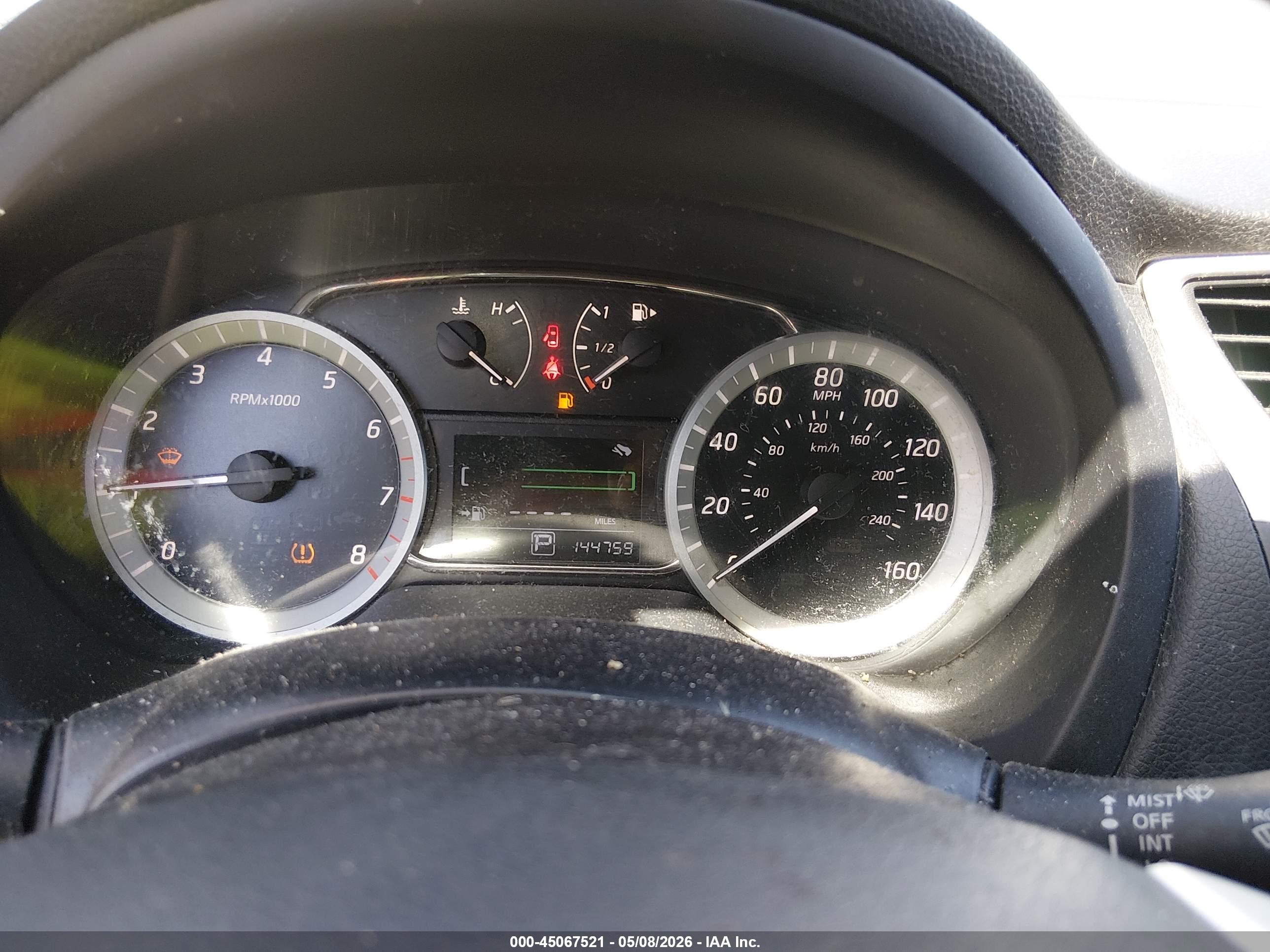 NISSAN SENTRA image 7
