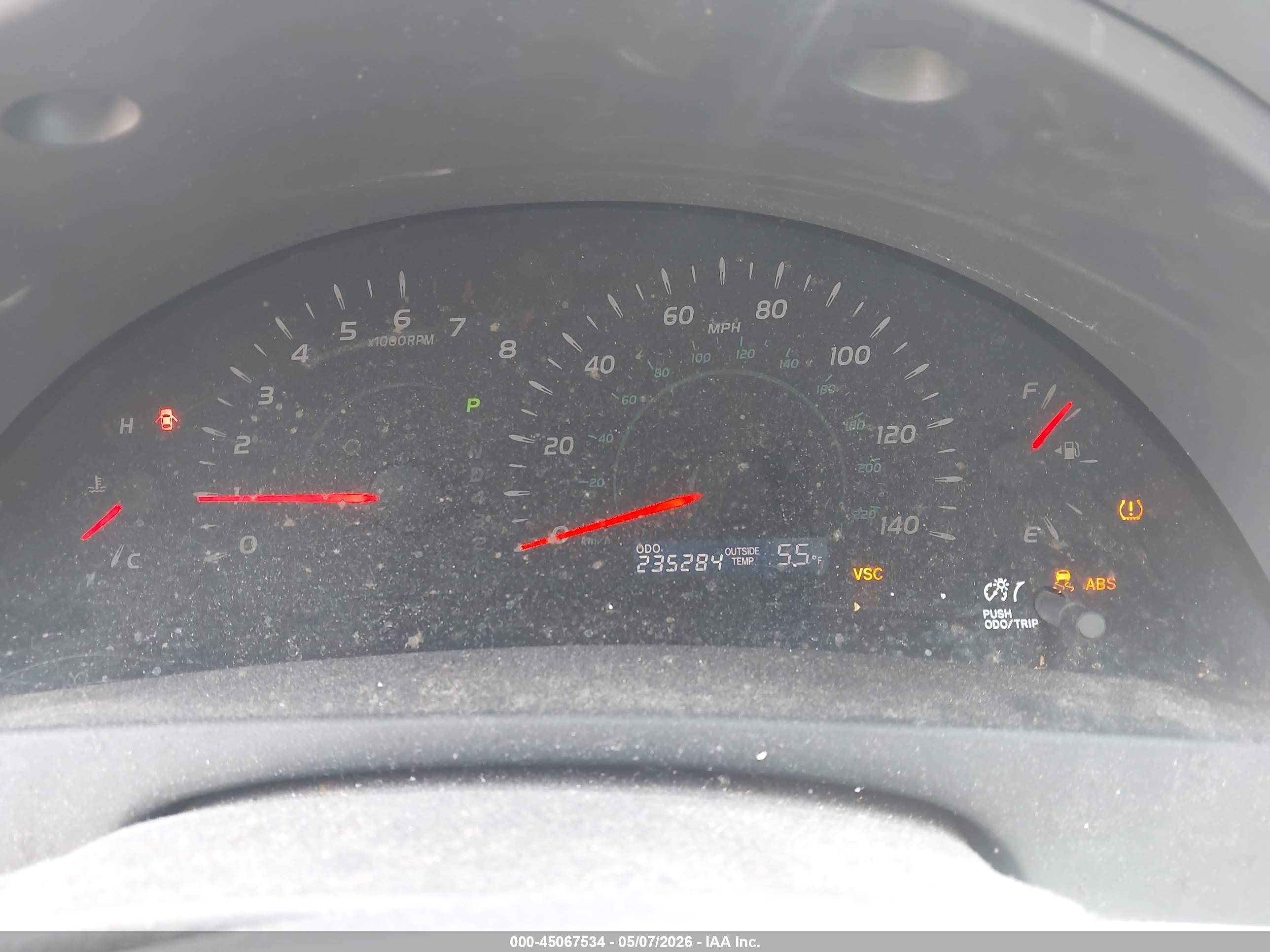 TOYOTA CAMRY image 7
