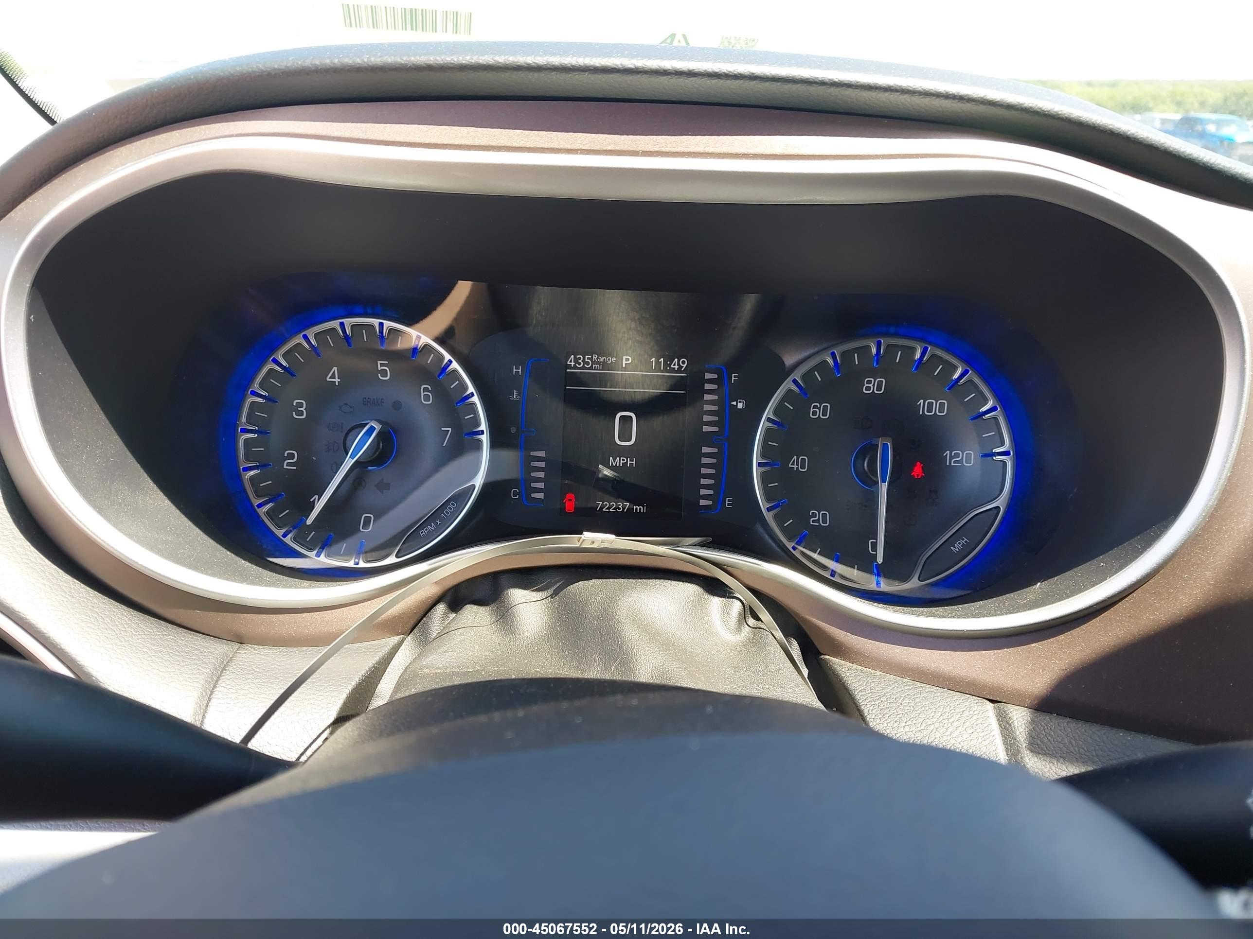 CHRYSLER VOYAGER image 7