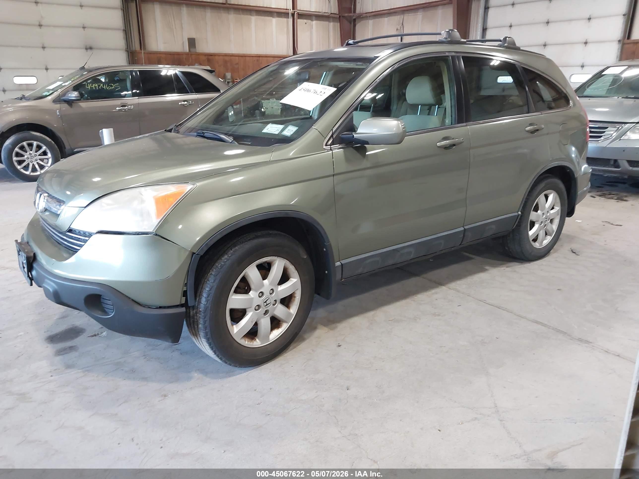 HONDA CR-V image 2