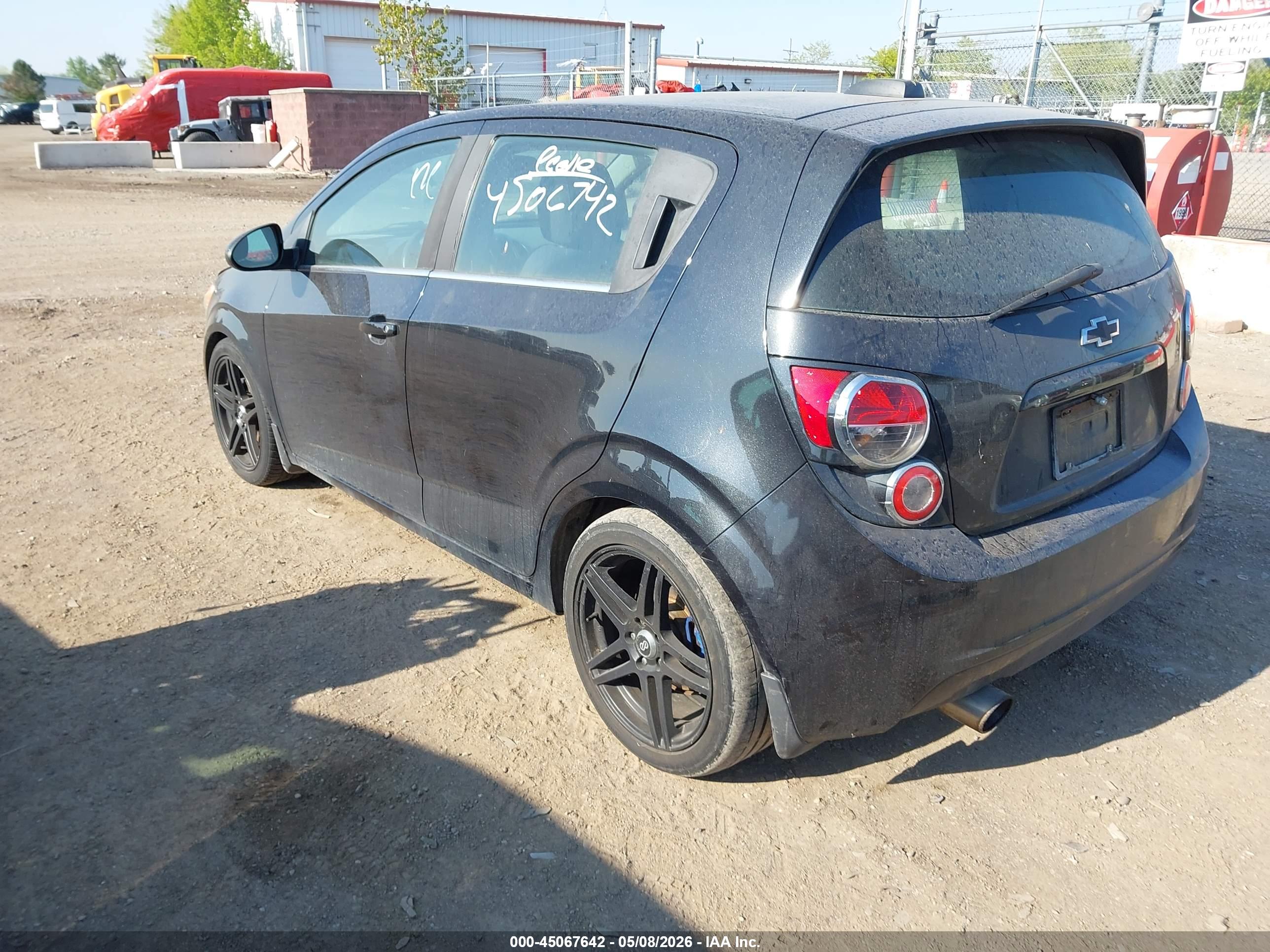 CHEVROLET SONIC image 3