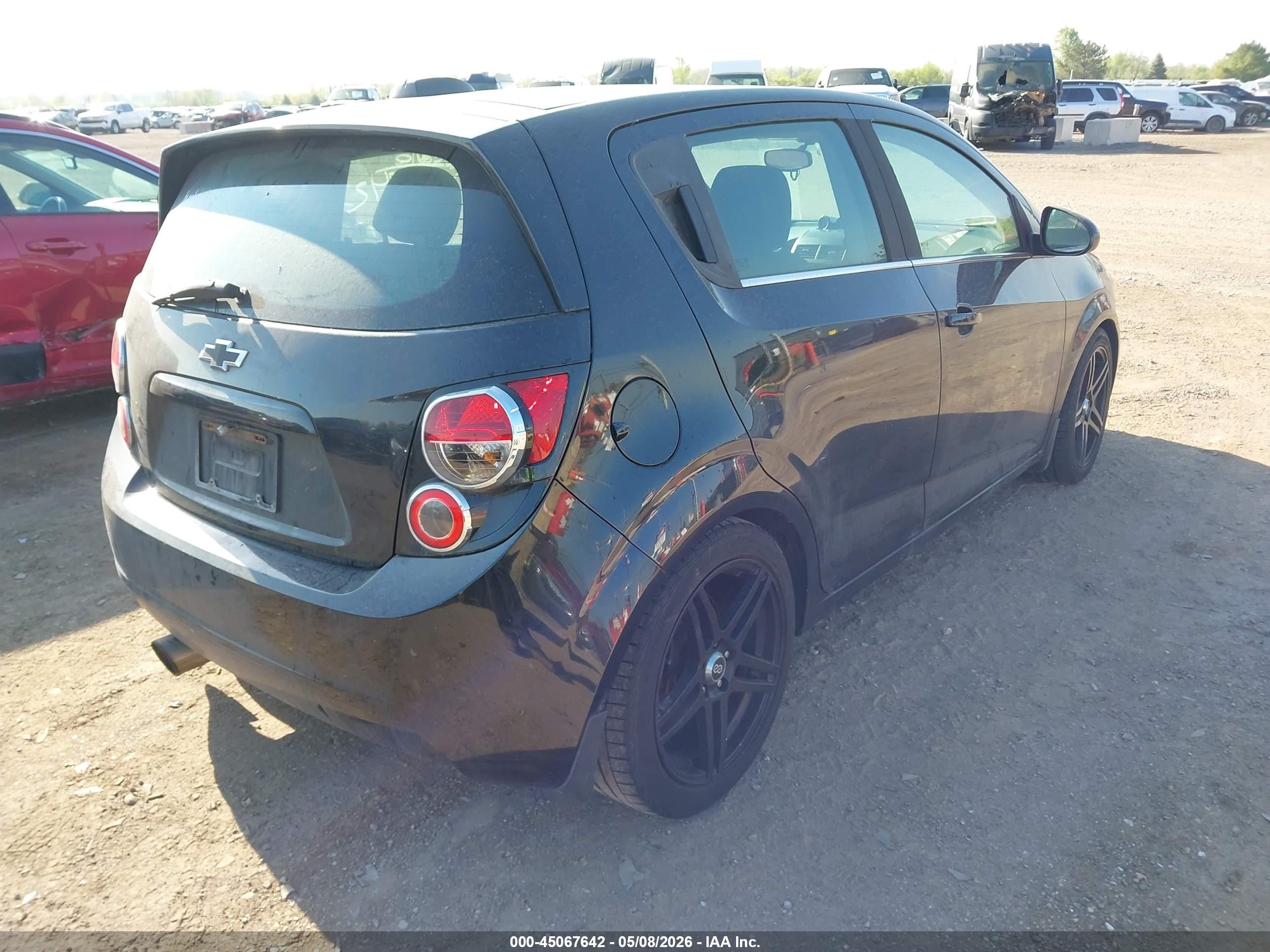 CHEVROLET SONIC image 4