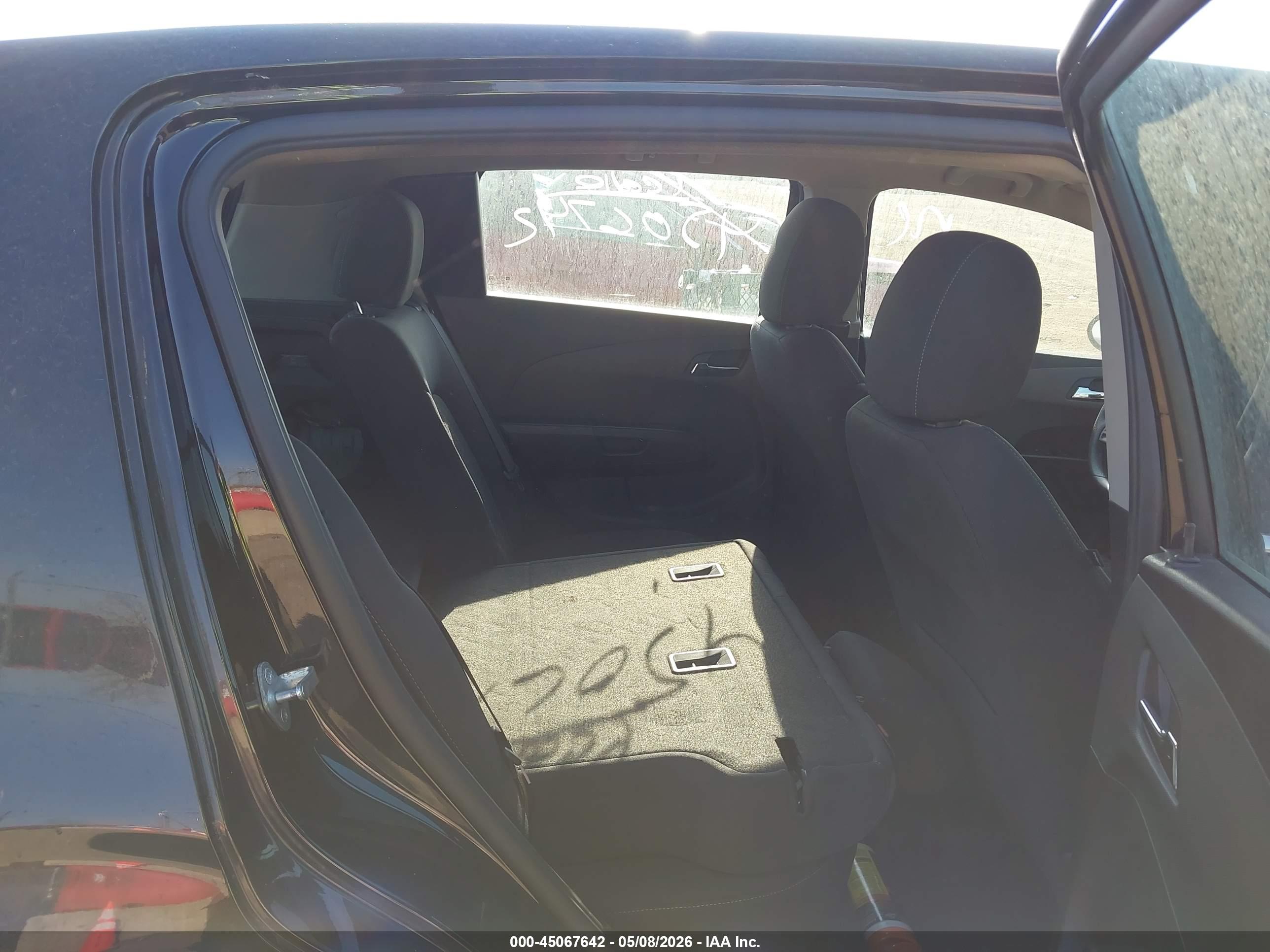 CHEVROLET SONIC image 8