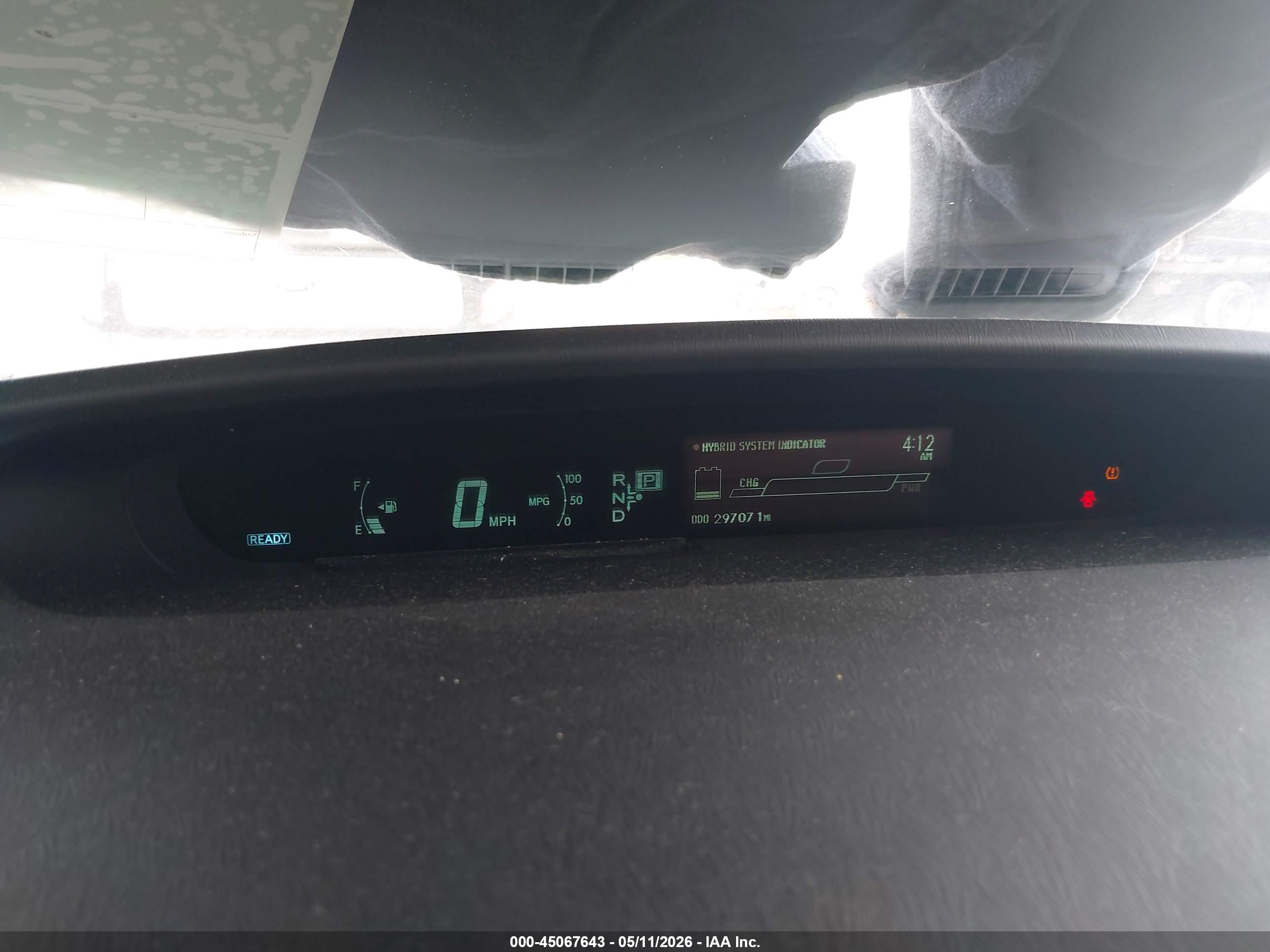 TOYOTA PRIUS image 7