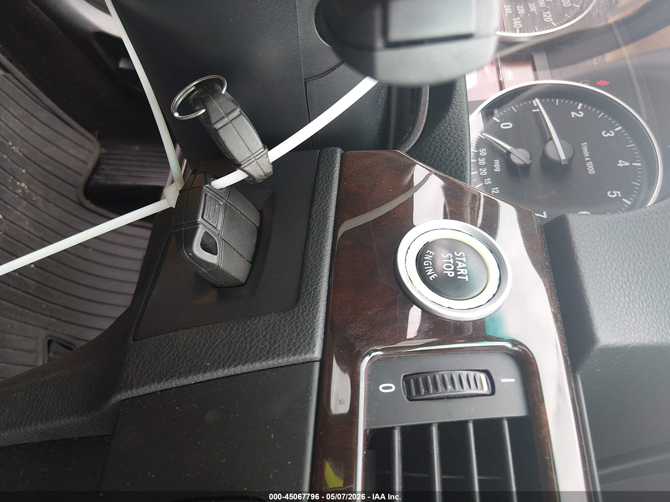 BMW 328I image 11