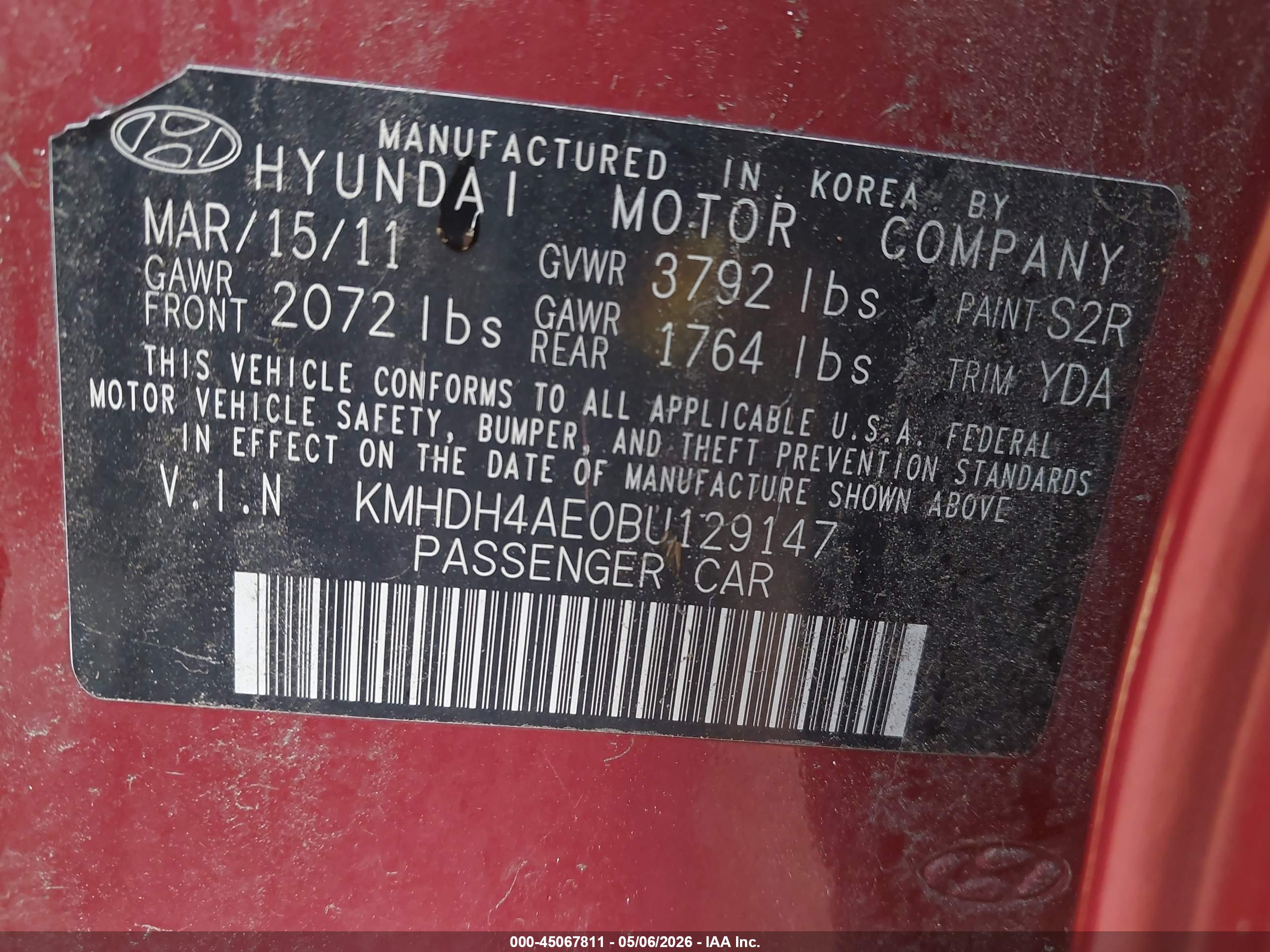 HYUNDAI ELANTRA image 9