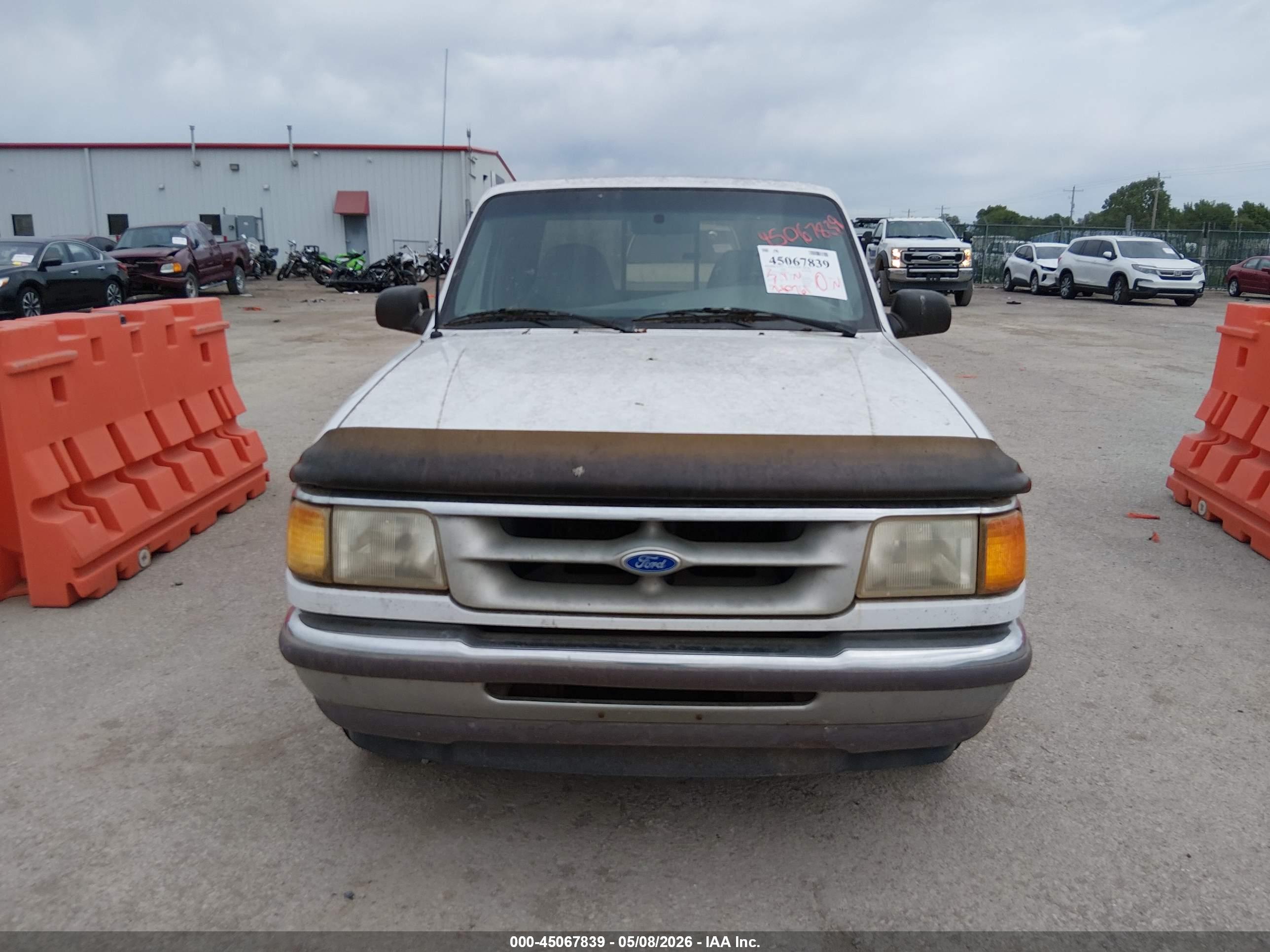 FORD RANGER image 6