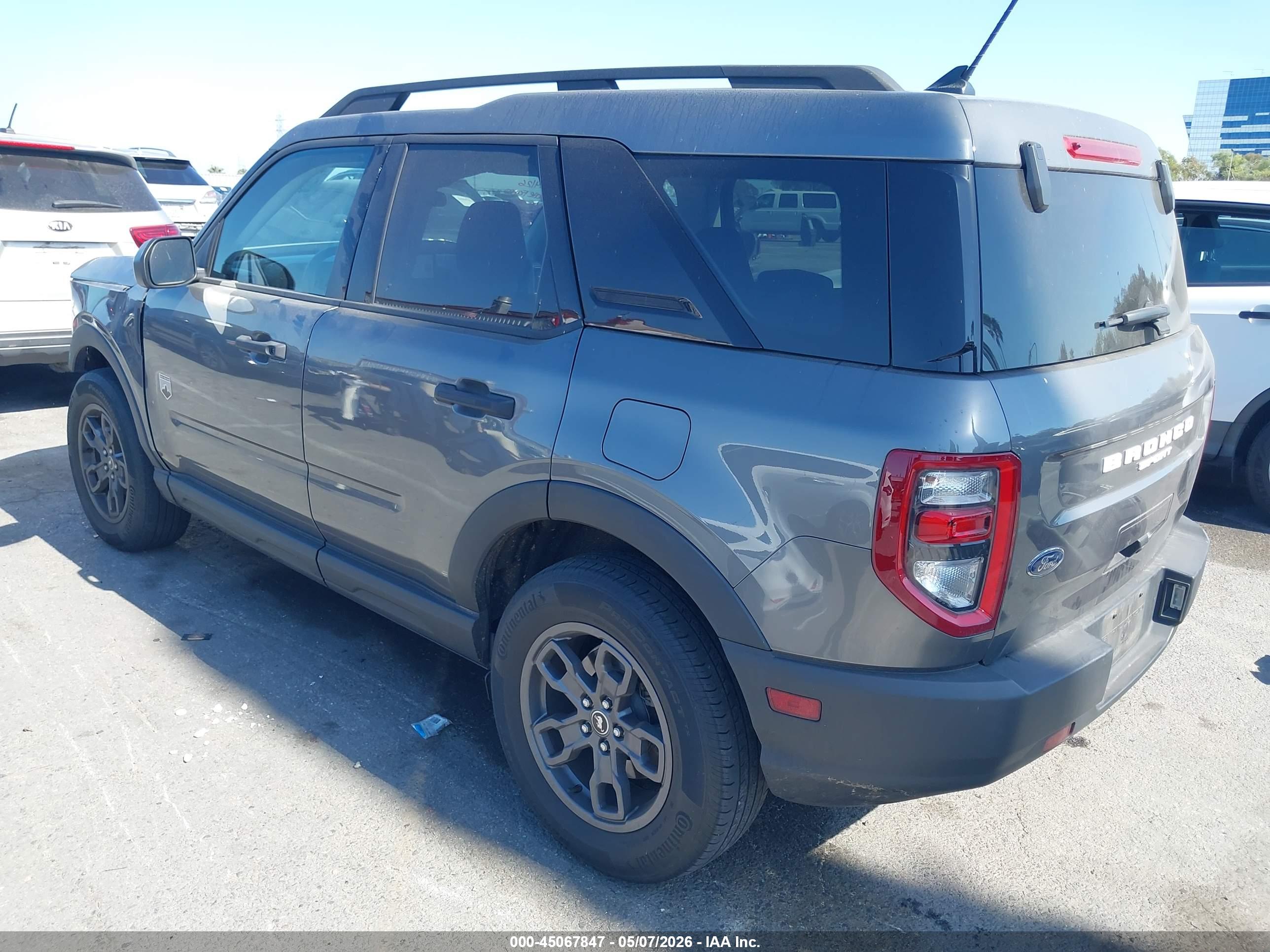 FORD BRONCO image 3