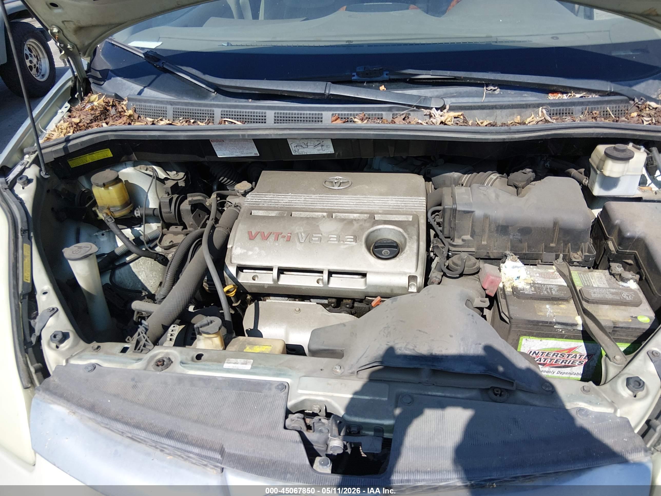 TOYOTA SIENNA image 10