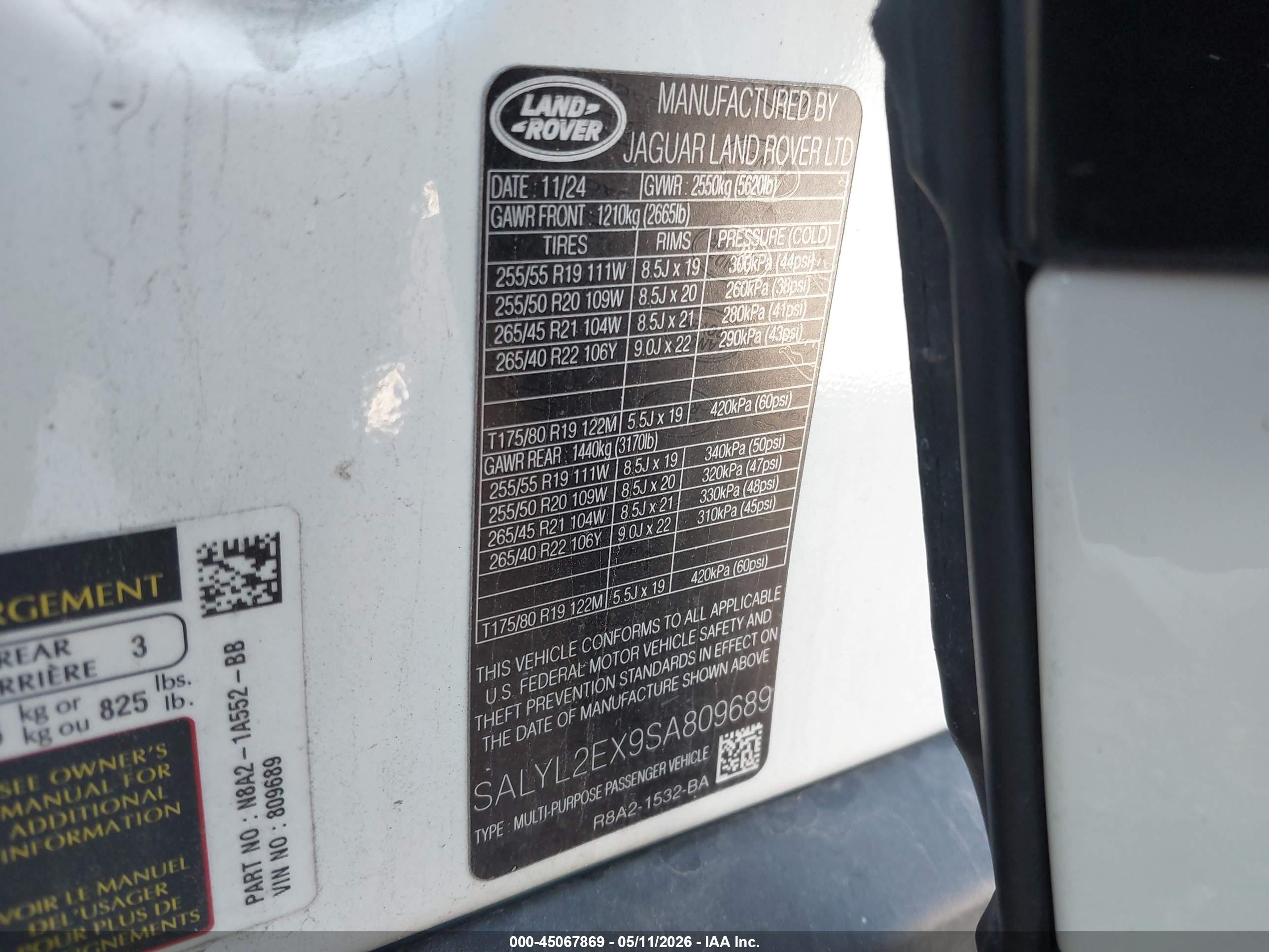 LAND ROVER image 9