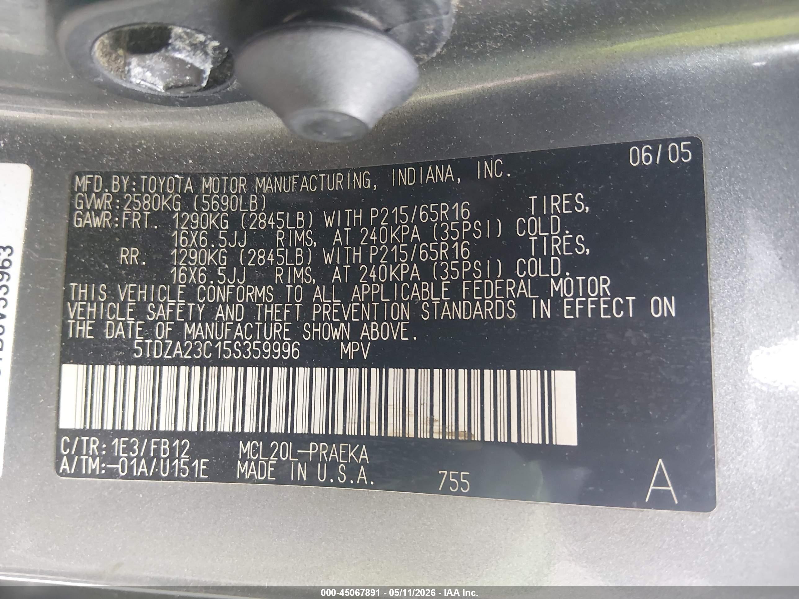 TOYOTA SIENNA image 9